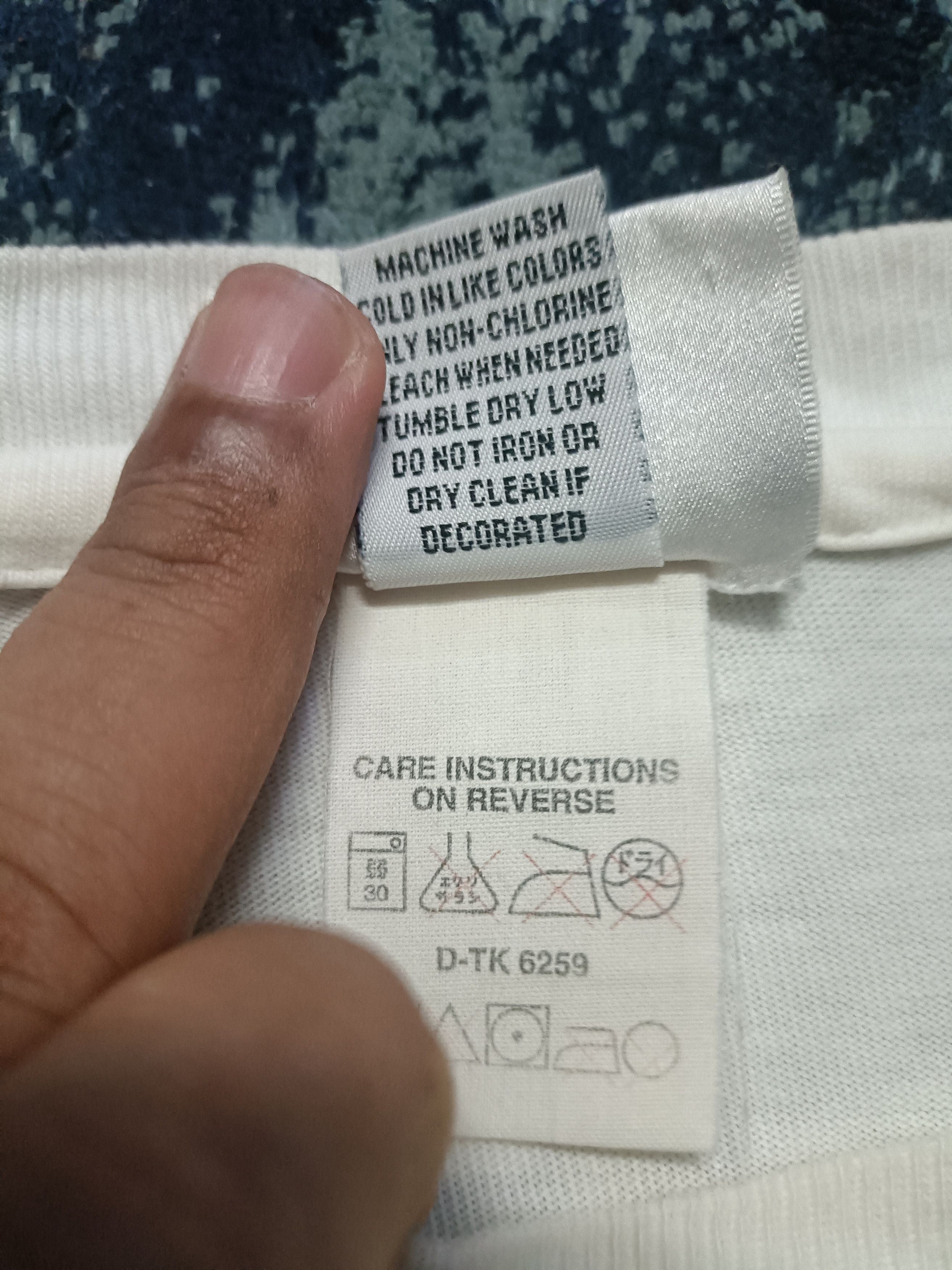 DKNY Vtg DKNY Seditionaries Tees Size US XL / EU 56 / 4 - 5 Thumbnail