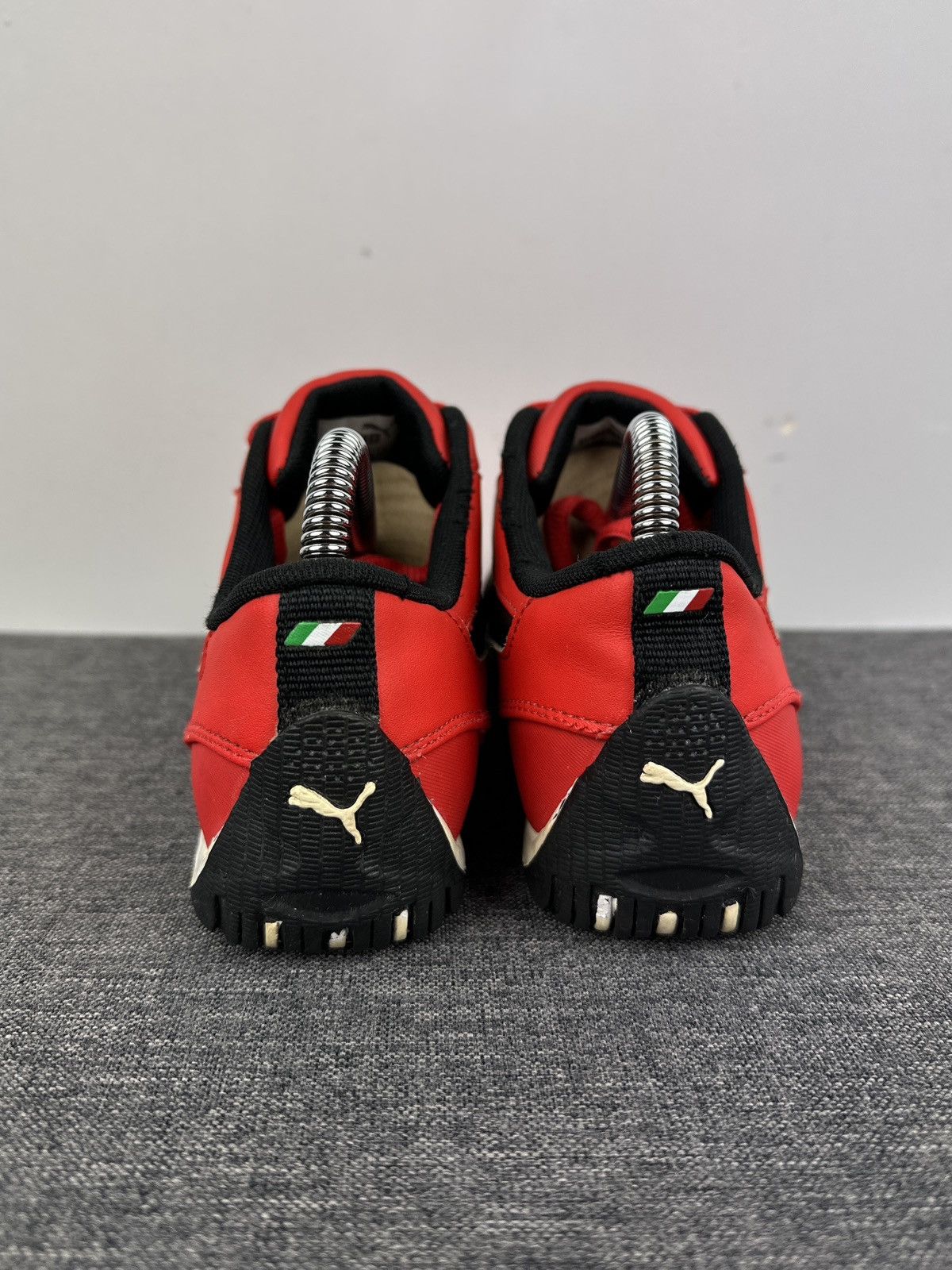 Ferrari × Puma PUMA Ferrari Drift Cat Red Black Low Top Sneakers Motorsport Size US 4.5 / IT 34.5 - 7 Thumbnail