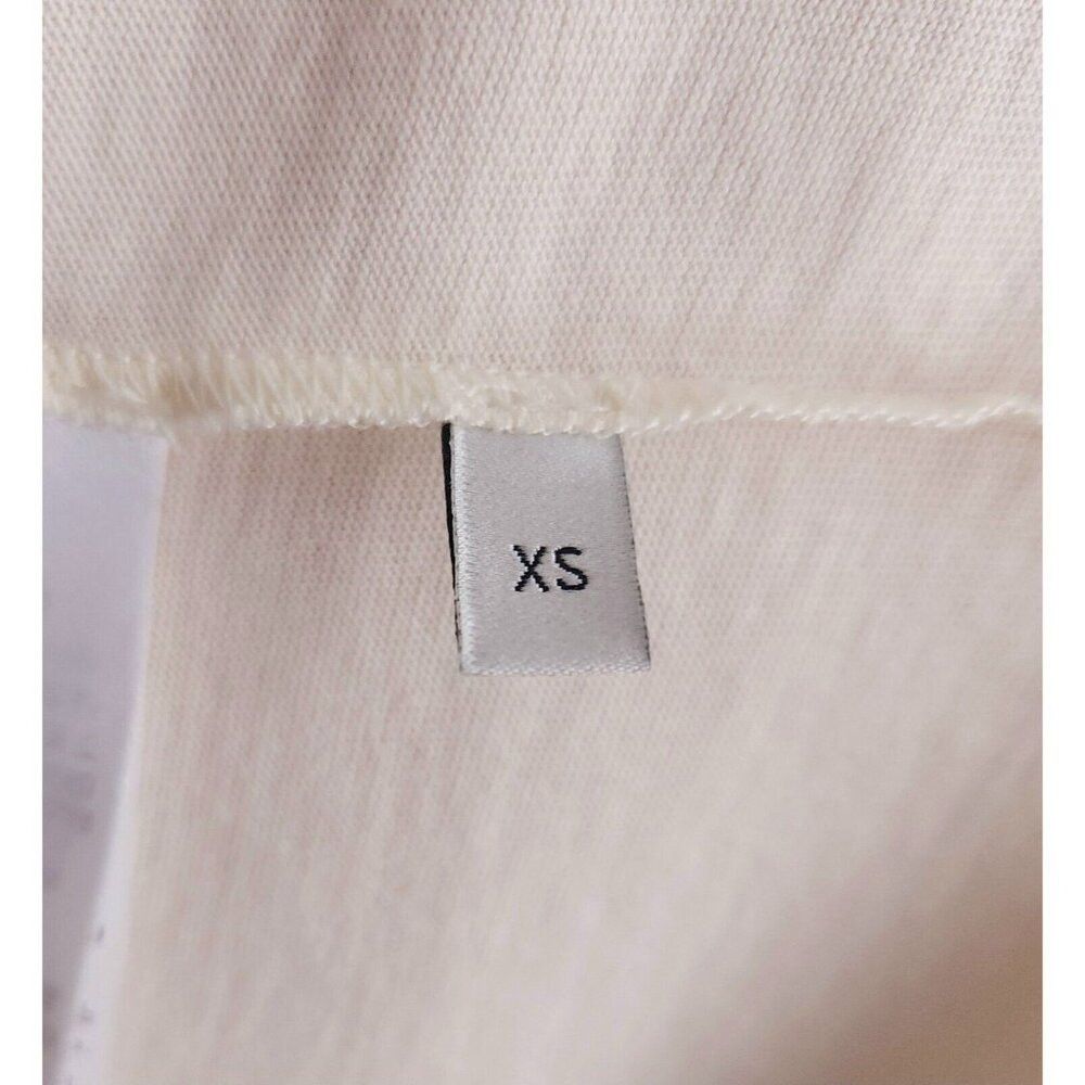 Gucci Gucci "He Wears Pink Shoes" Short Sleeve T-Shirt XS Mens Size US XS / EU 42 / 0 - 9 Thumbnail