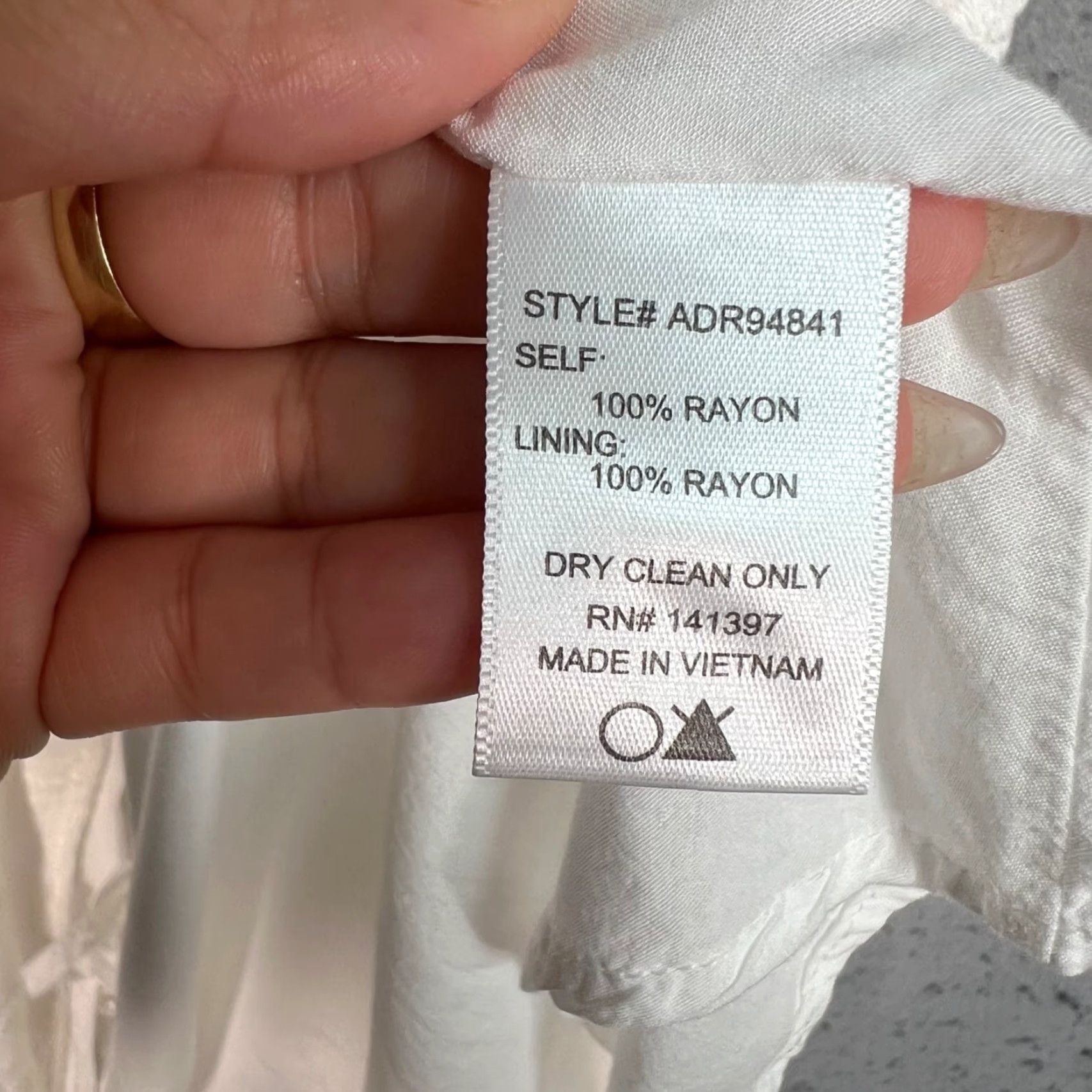 ASTR The Label VINTAGE Astr The Label Womens XS White Embroidered Tie Front Midi Dress Short Sleeves Size 26" / US 2 / IT 38 - 4 Thumbnail