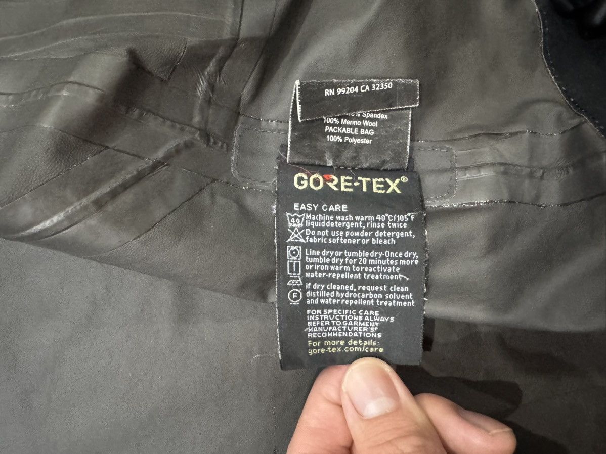 686 686 Mens Large GoreTex Unbound Black Jacket Size US L / EU 52-54 / 3 - 15 Thumbnail