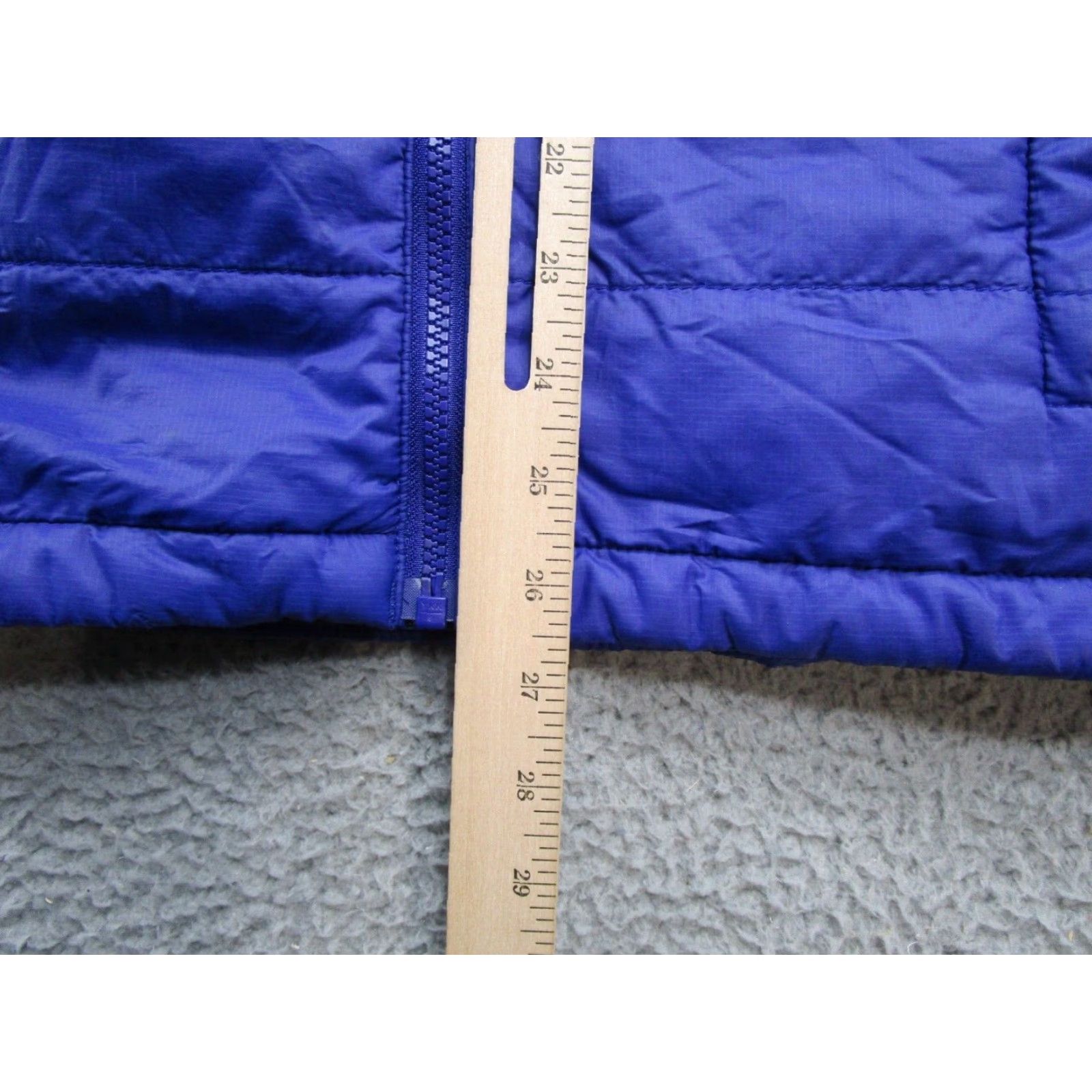 The North Face The North Face Women's Purple Puffer Full Zip Jacket Size M Outdoor Skiing Read Size M / US 6-8 / IT 42-44 - 7 Thumbnail
