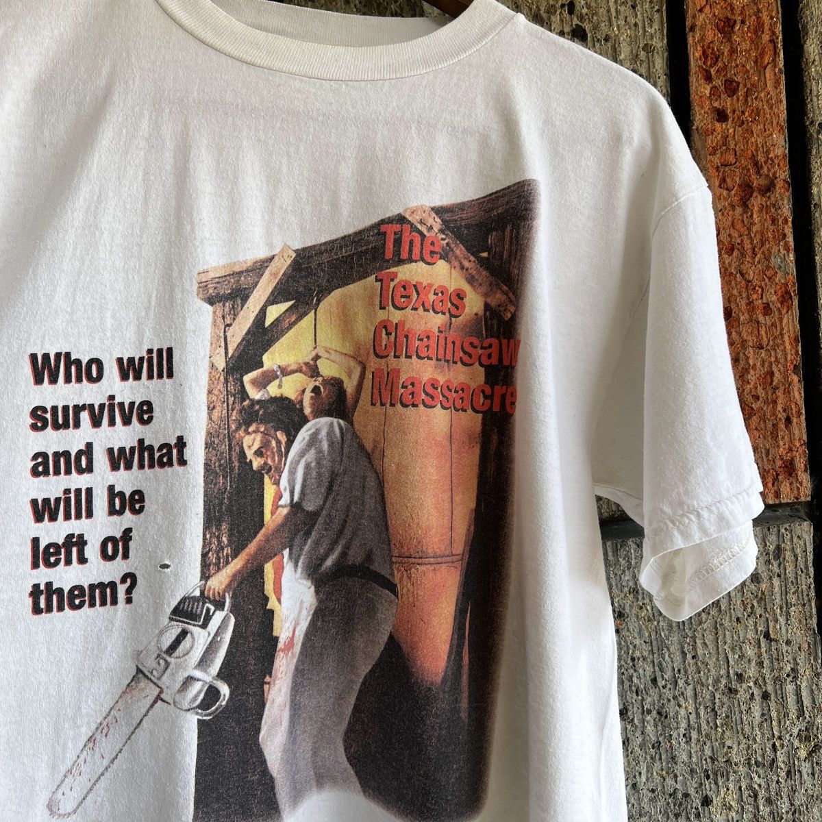 Tultex 1997 The Texas Chainsaw Massacre Horror Move Promo Tee Shirt Size US L / EU 52-54 / 3 - 14 Thumbnail