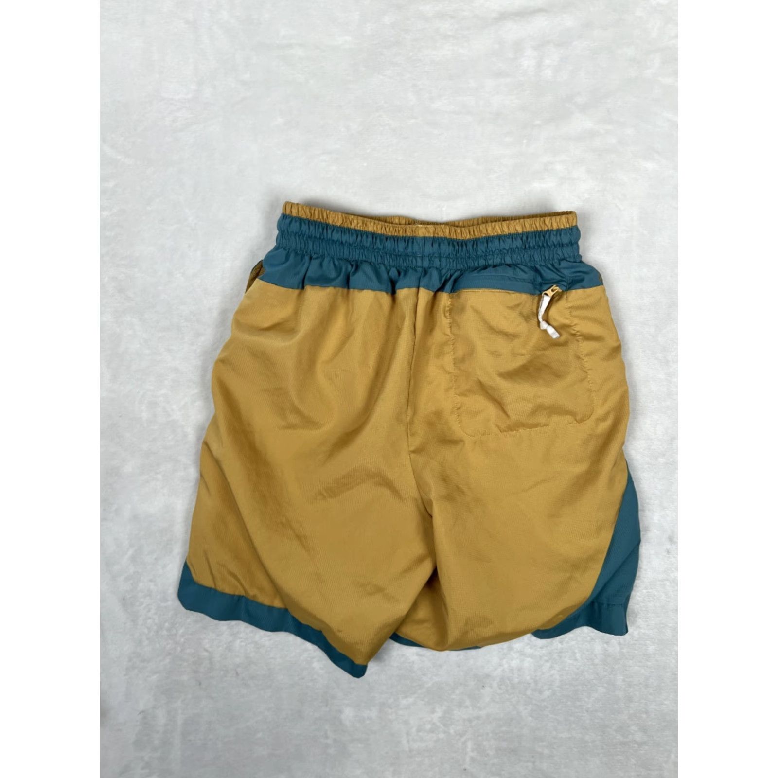 Nike Nike DNA Men's Training Basketball Shorts Size Small Yellow Green Color Block Size US 29 - 7 Thumbnail