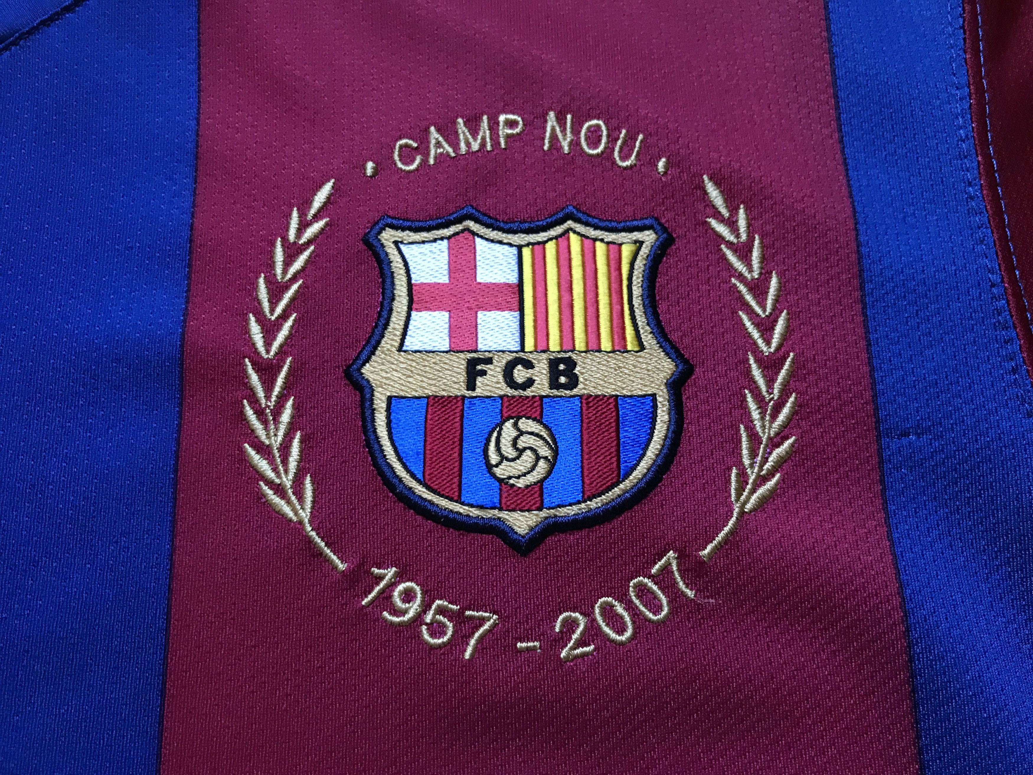 Nike Vintage Nike Barcelona Home Shirt 2007 Size US L / EU 52-54 / 3 - 6 Thumbnail