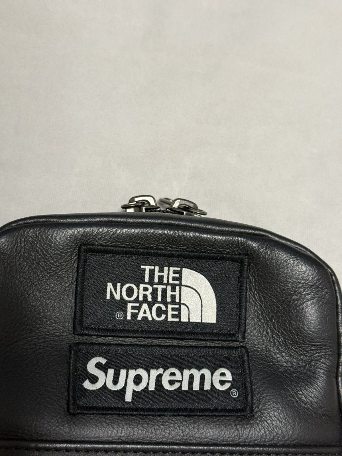 Supreme Supreme the north face tnf leather shoulder bag Black Size ONE SIZE - 3 Thumbnail