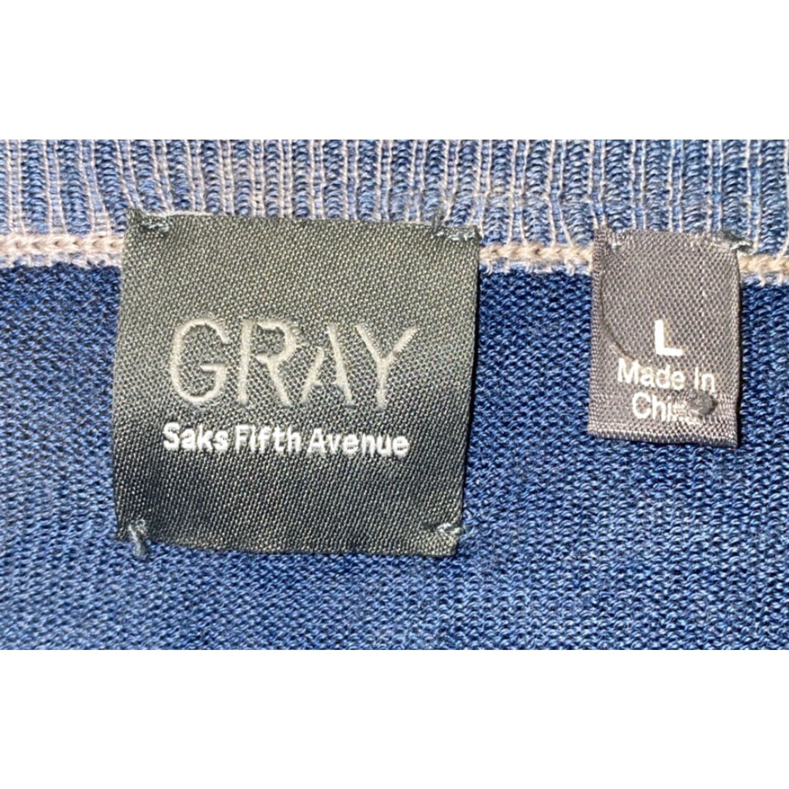 Saks Fifth Avenue Saks Fifth Avenue Mens V-Neck Lightweight Wool Sweater L Gray Size US L / EU 52-54 / 3 - 5 Thumbnail