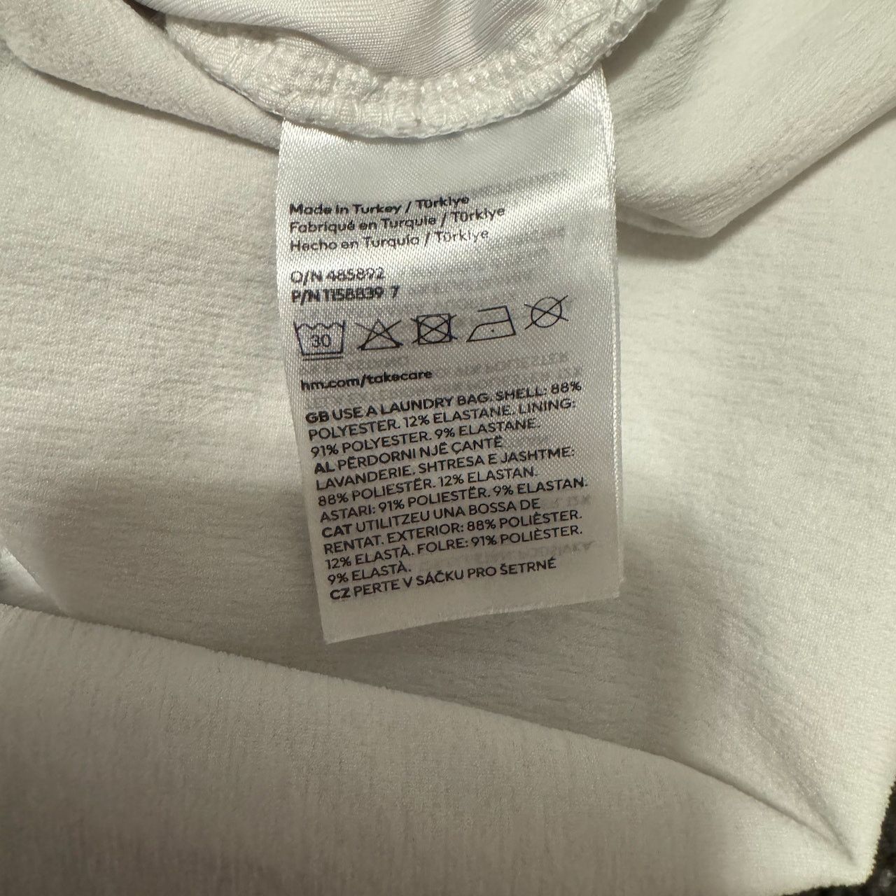 H&M H&M White Ruched Formed Top Size L / US 10 / IT 46 - 8 Thumbnail