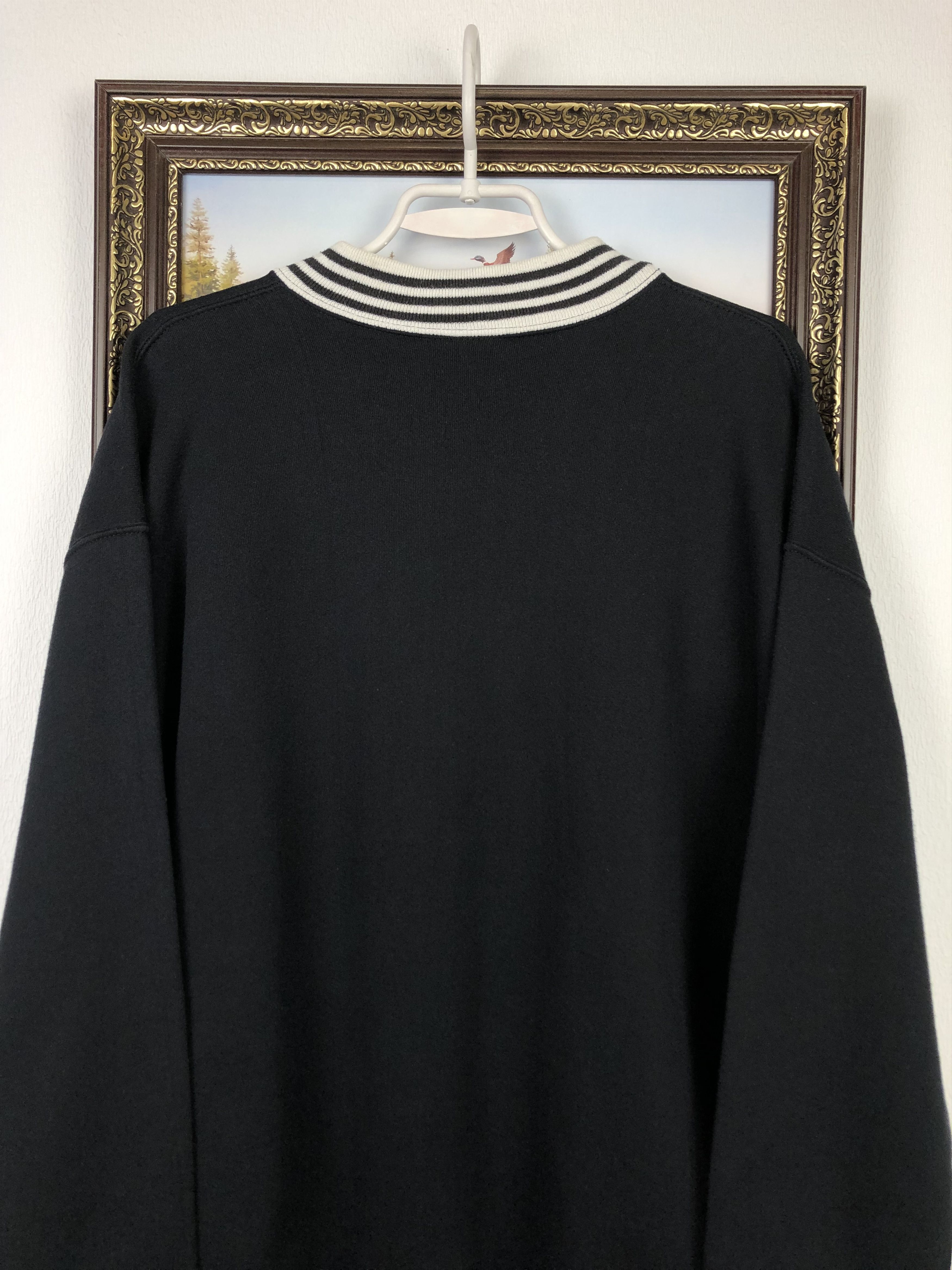 Vintage Vintage Warner Bros Taz Tasmanian Devil Sweatshirt Crewneck Size US L / EU 52-54 / 3 - 10 Thumbnail