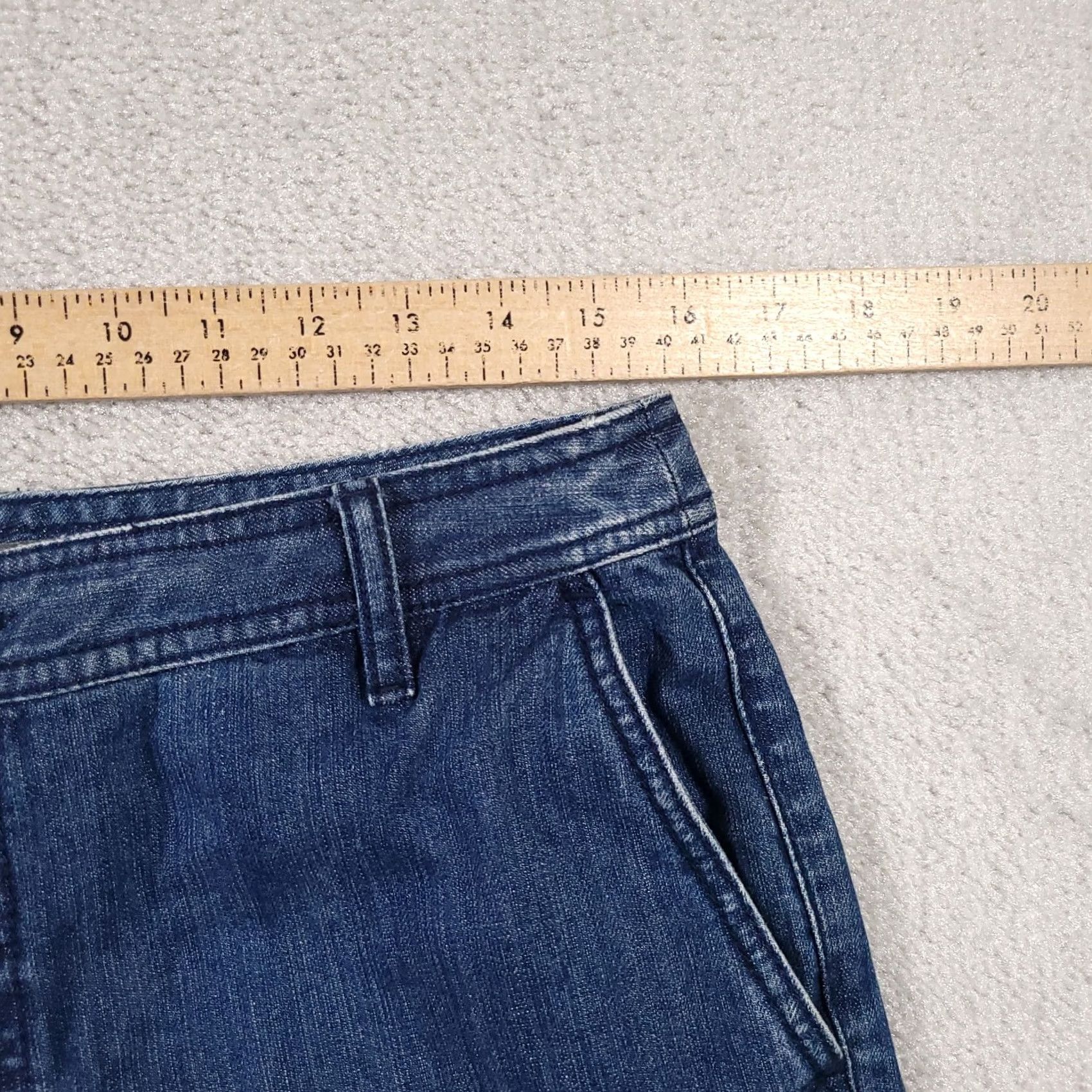 Liz Claiborne Liz Claiborne Audra Blue Denim Cropped Capri Jeans Women's 10 Jeans Girl/Mens Size 32" / US 10 / IT 46 - 7 Thumbnail