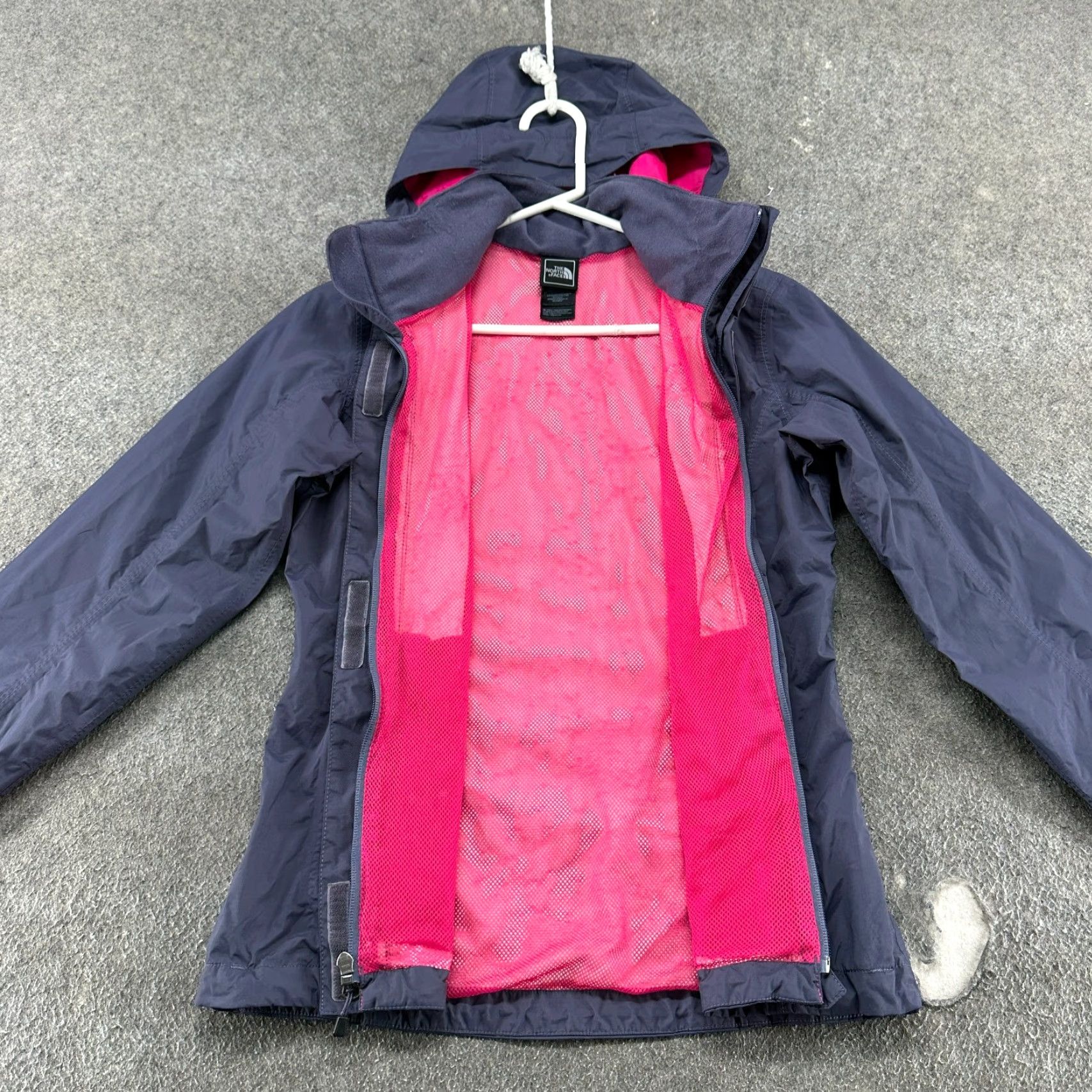 The North Face VINTAGE? No. The North Face Purple Rain Coat Hooded Jacket Womens XS Regular Solid Nylon Hyvent Ski Snow Rain Coat Size XS / US 0-2 / IT 36-38 - 2 Thumbnail