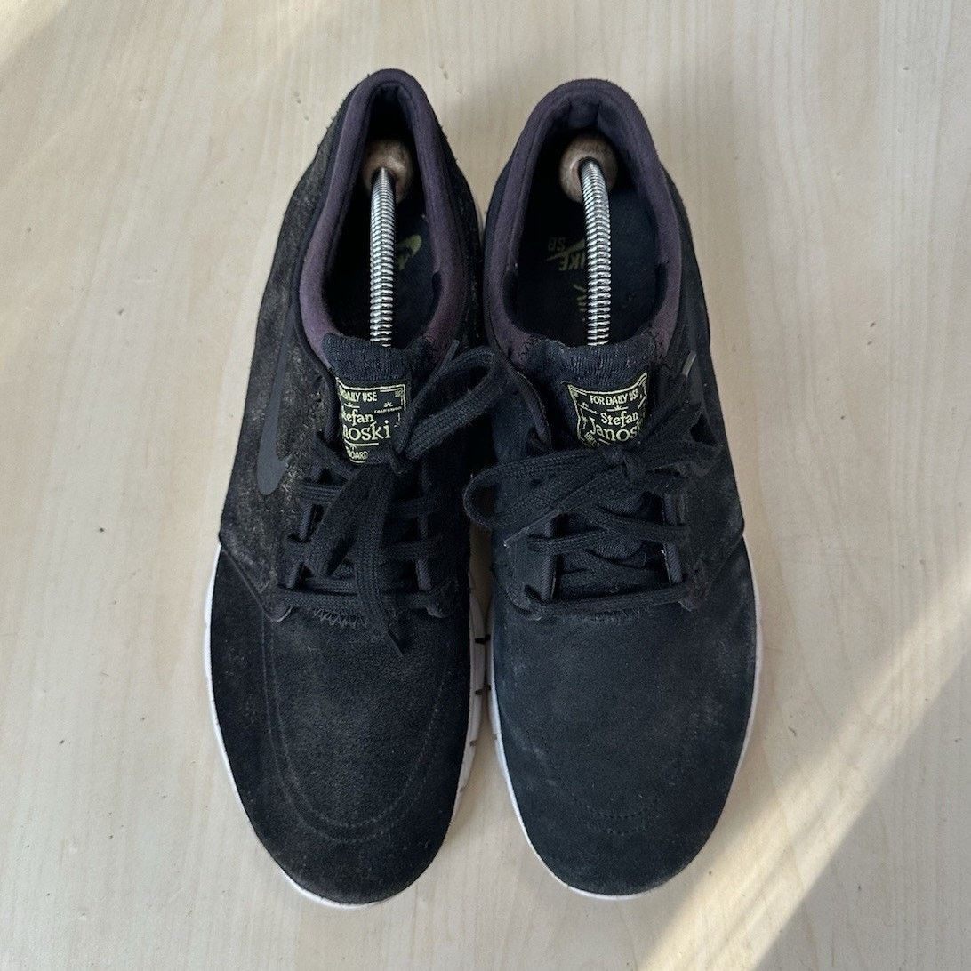 Nike Size 11 Nike SB Stefan Janoski Max Suede Black Size US 11 / EU 44 - 5 Thumbnail