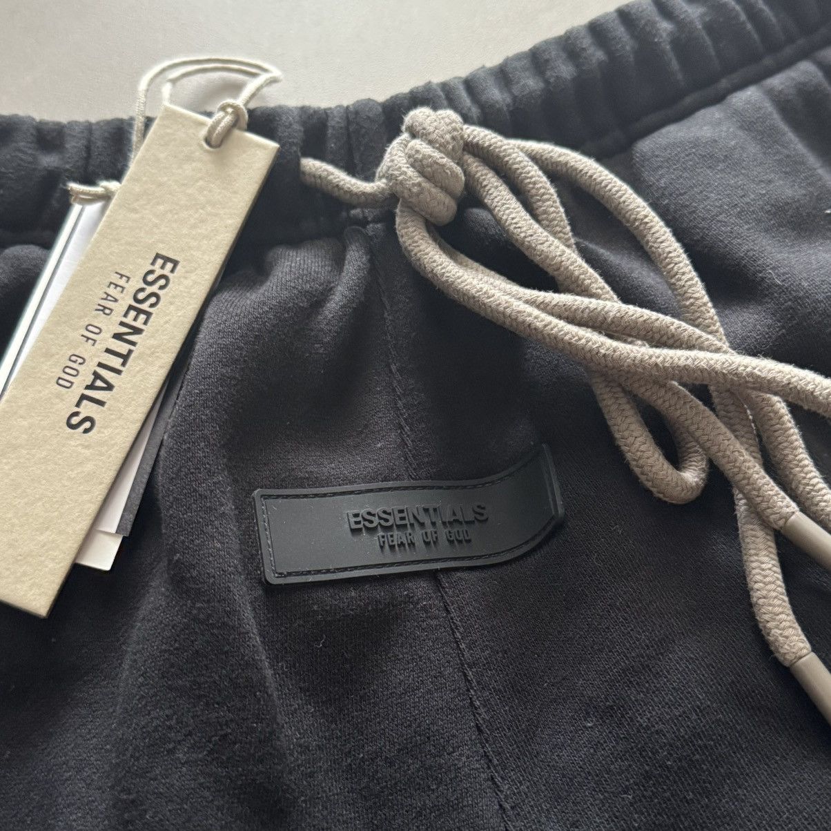 Essentials Fear Of God Essentials Wide Leg Cotton Jersey Shorts Black S Size US 30 / EU 46 - 3 Thumbnail