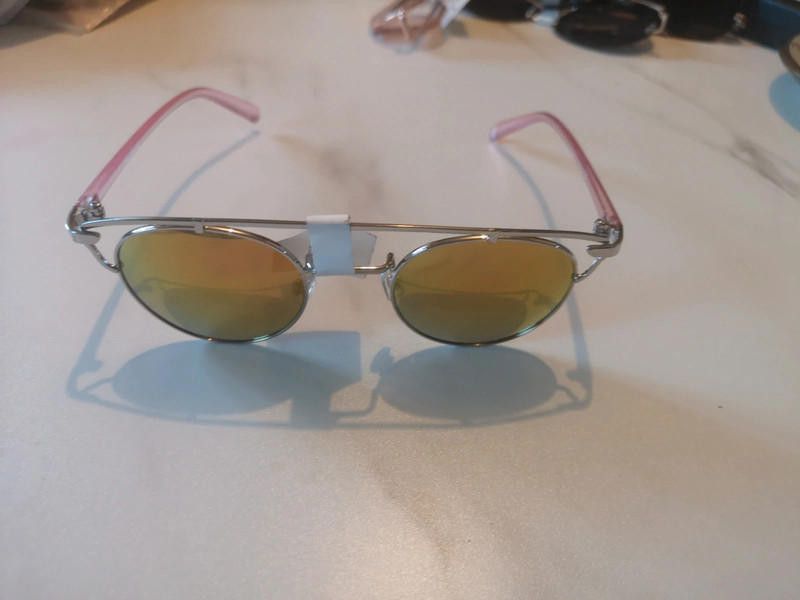 River Island River Island sunglasses // Size ONE SIZE - 1 Thumbnail