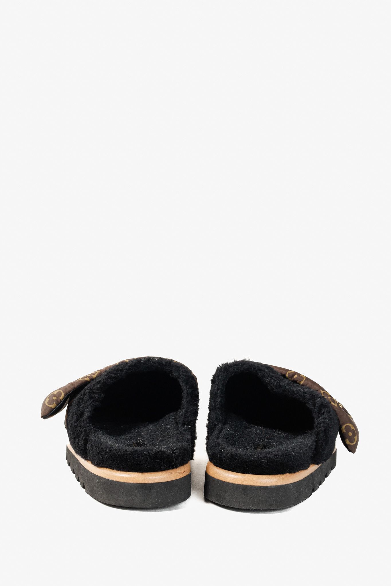 Louis Vuitton Louis Vuitton 2022 Pool Pillow Comfort Shearling Mules Size US 8.5 / EU 41-42 - 3 Thumbnail
