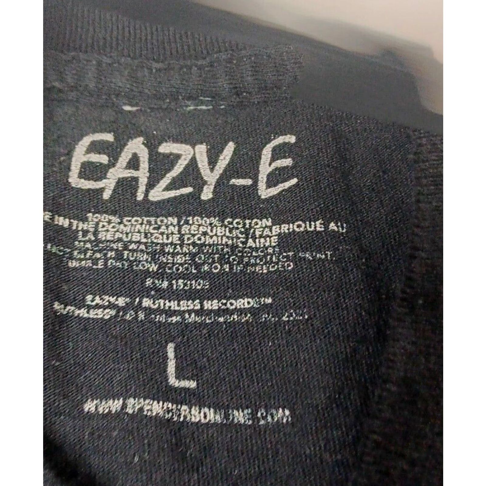Vintage VINTAGE Eazy E Shirt L Airbrush Look Graphic NWA Compton Rap Music Spencers Black Size US L / EU 52-54 / 3 - 5 Thumbnail
