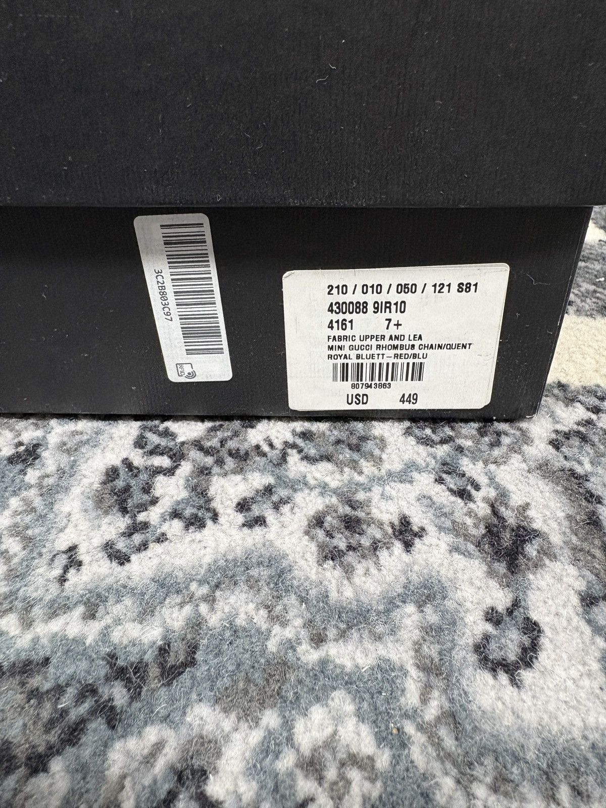 Gucci loafers size 8US