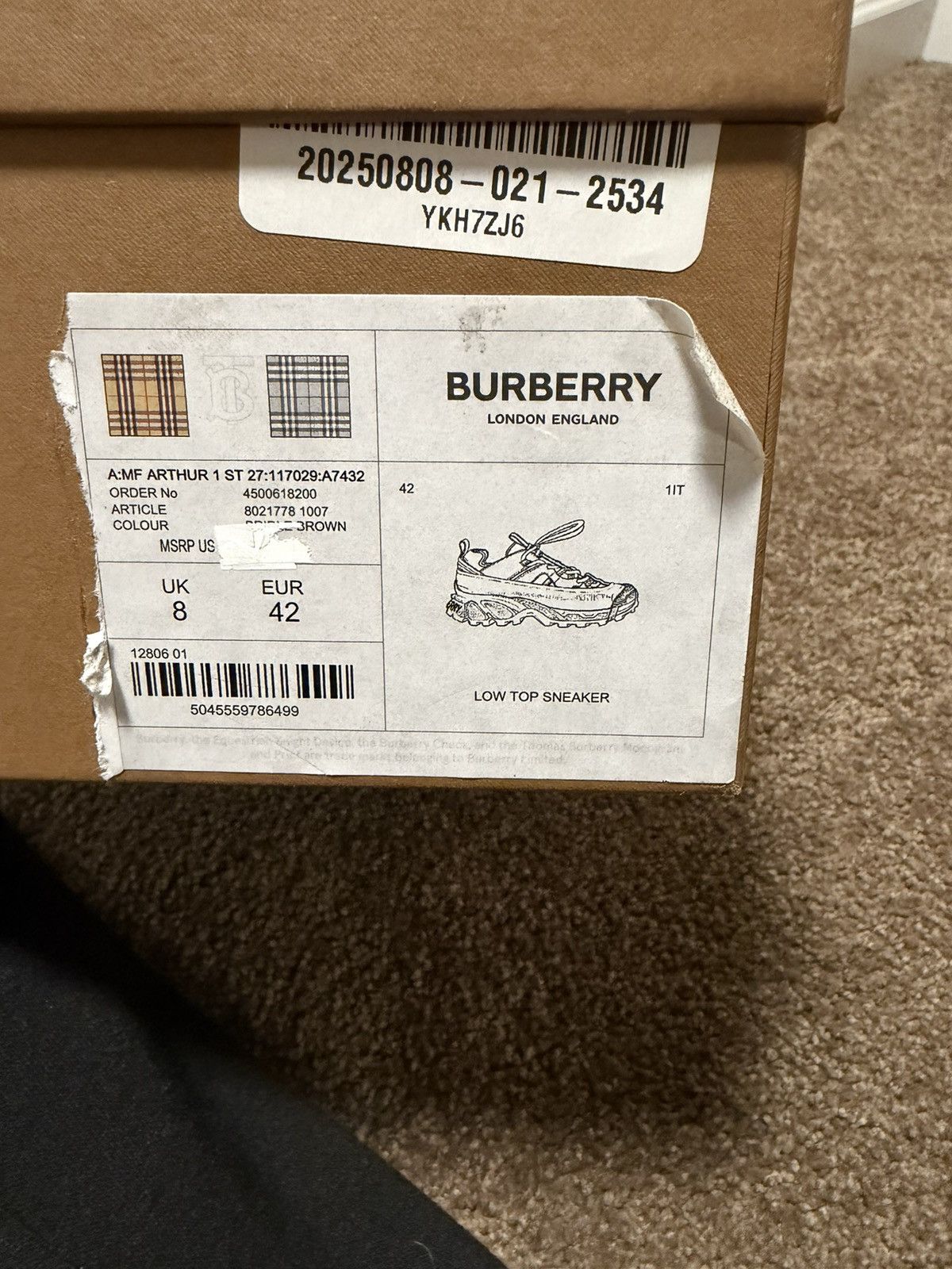 Burberry Burberry Arthur Monogram Sneaker Size US 9 / EU 42 - 11 Thumbnail