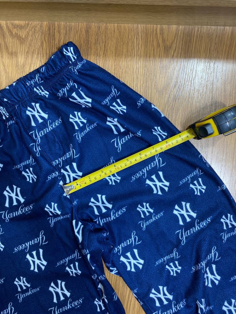 MLB × Vintage Crazy Vintage Baggy Y2K New York Yankees Sweatpants USA Size US 32 / EU 48 - 15 Thumbnail