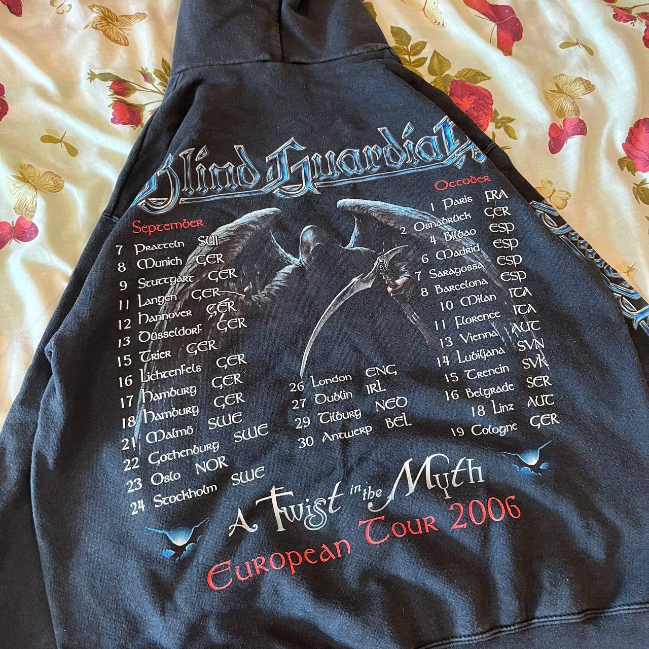 Band Tees Vintage Blind Guardian 2006 Tour Hoodie Size US M / EU 48-50 / 2 - 4 Thumbnail
