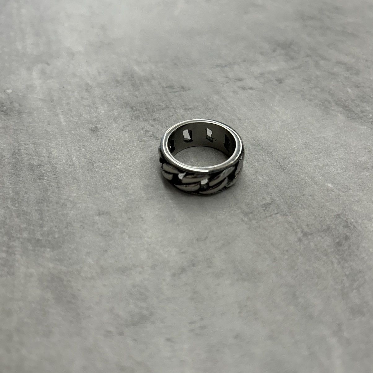 Japanese Brand × Vintage Vintage 90s Y2K style Cuban link grunge hiphop silver ring Size ONE SIZE - 1 Thumbnail