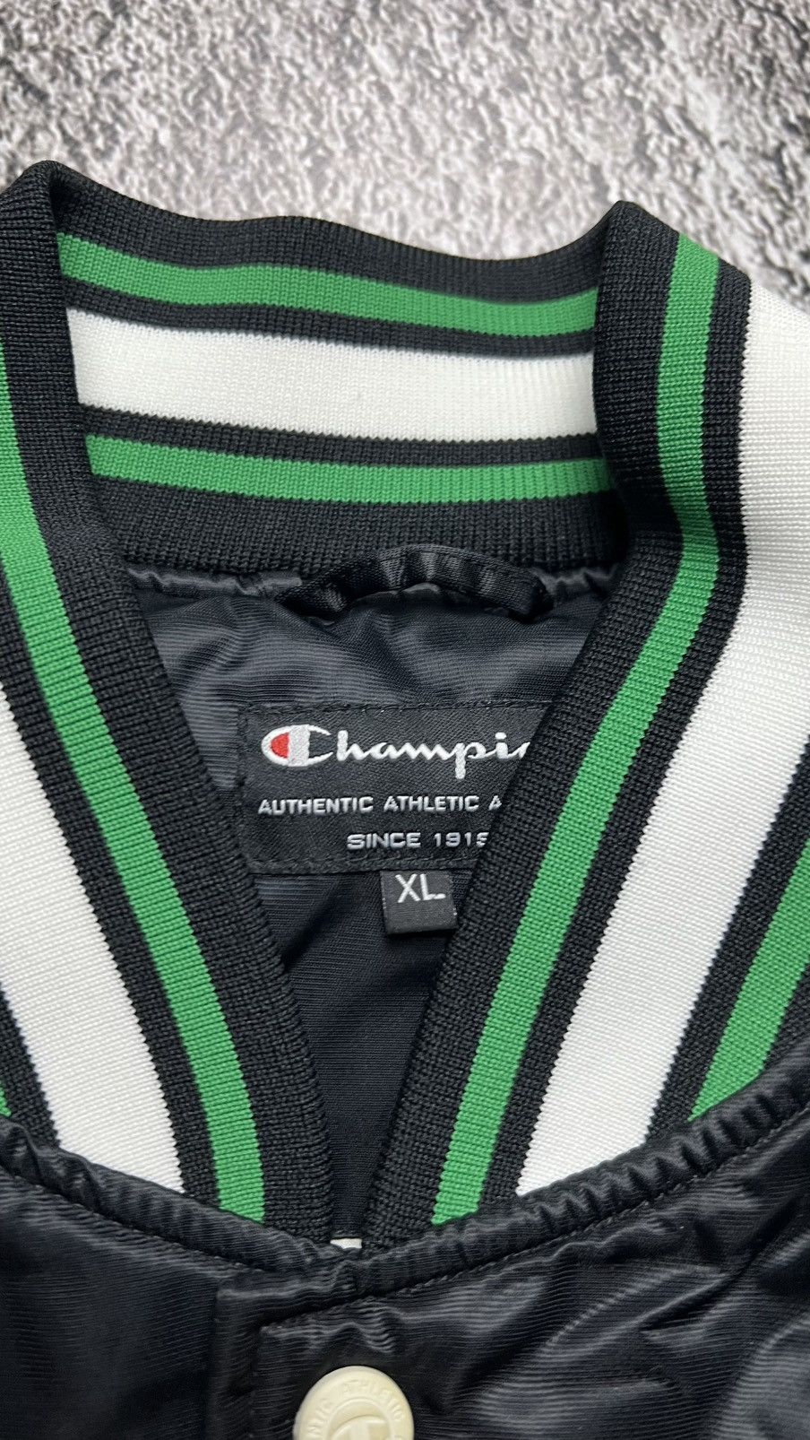 Champion VTG 90’s Boston Celtics NBA satin bomber champion jacket Size US XL / EU 56 / 4 - 11 Thumbnail