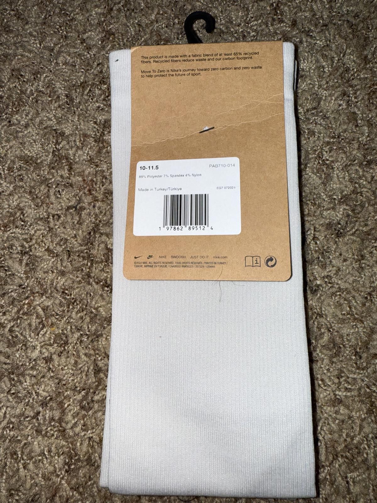 Nike Nike Men’s Tottenham 2025-2026 Home Vapor Strike Knee-High Soccer Socks Sample Size ONE SIZE - 5 Thumbnail