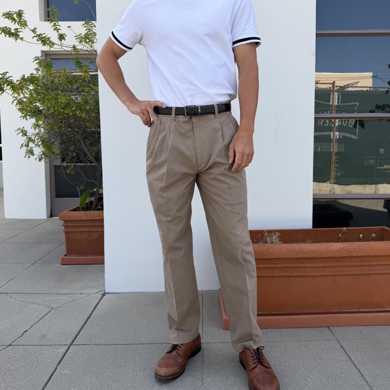 Marlboro Classics Vintage retro preppy men’s Cambridge brown pleated trousers Size US 32 / EU 48 - 5 Thumbnail
