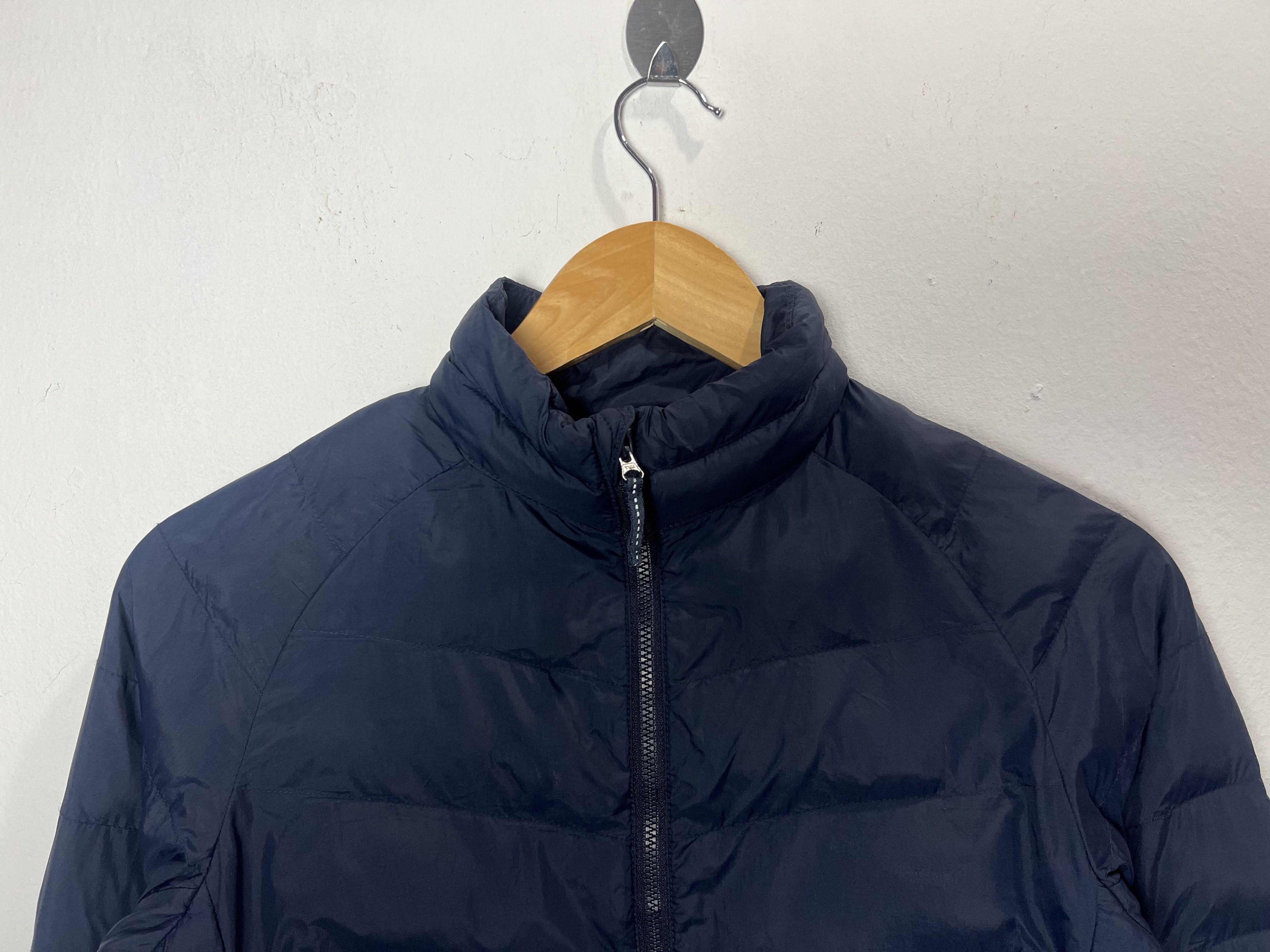 Uniqlo Uniqlo Ultra Light Down Puffer Jacket Kids 140 Size US XS / EU 42 / 0 - 3 Thumbnail
