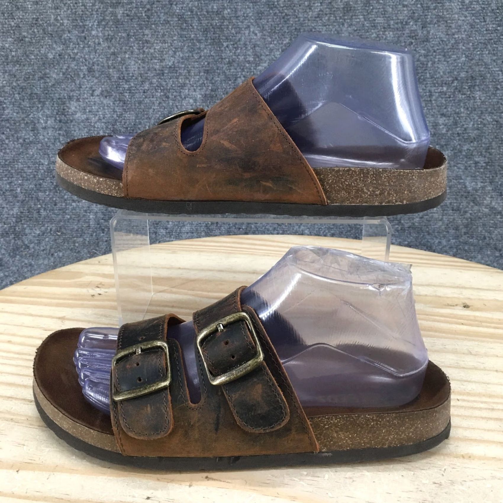 Vintage White Mountain Helga Buckle Slides Womens Brown Leather Sandal 8 M Slip On Casual Footwear Size US 8 / IT 38 - 2 Thumbnail