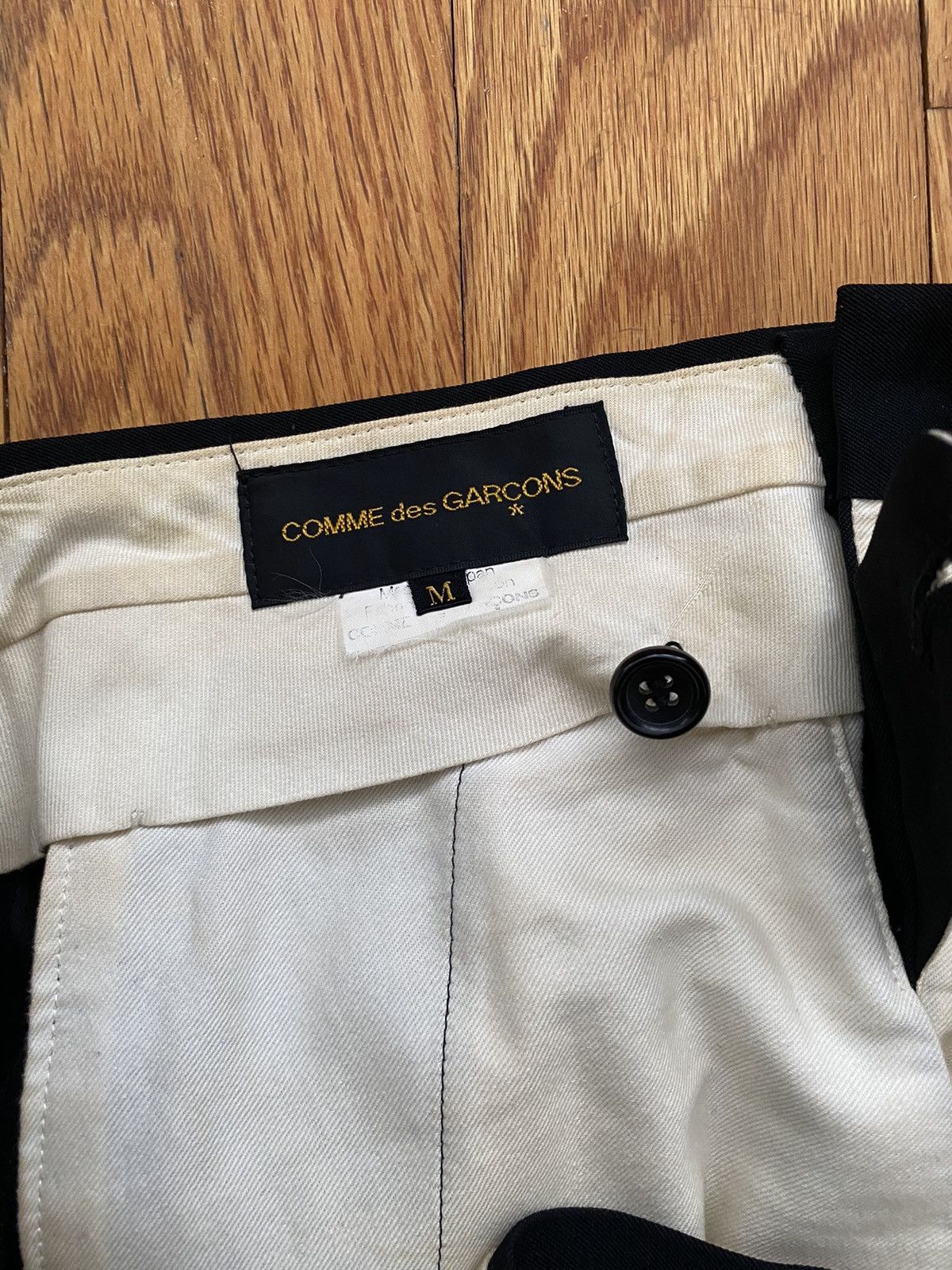 Comme des Garcons Comme des Garçons Black Ruffle-Trime Crop Pants Size US 30 / EU 46 - 4 Thumbnail