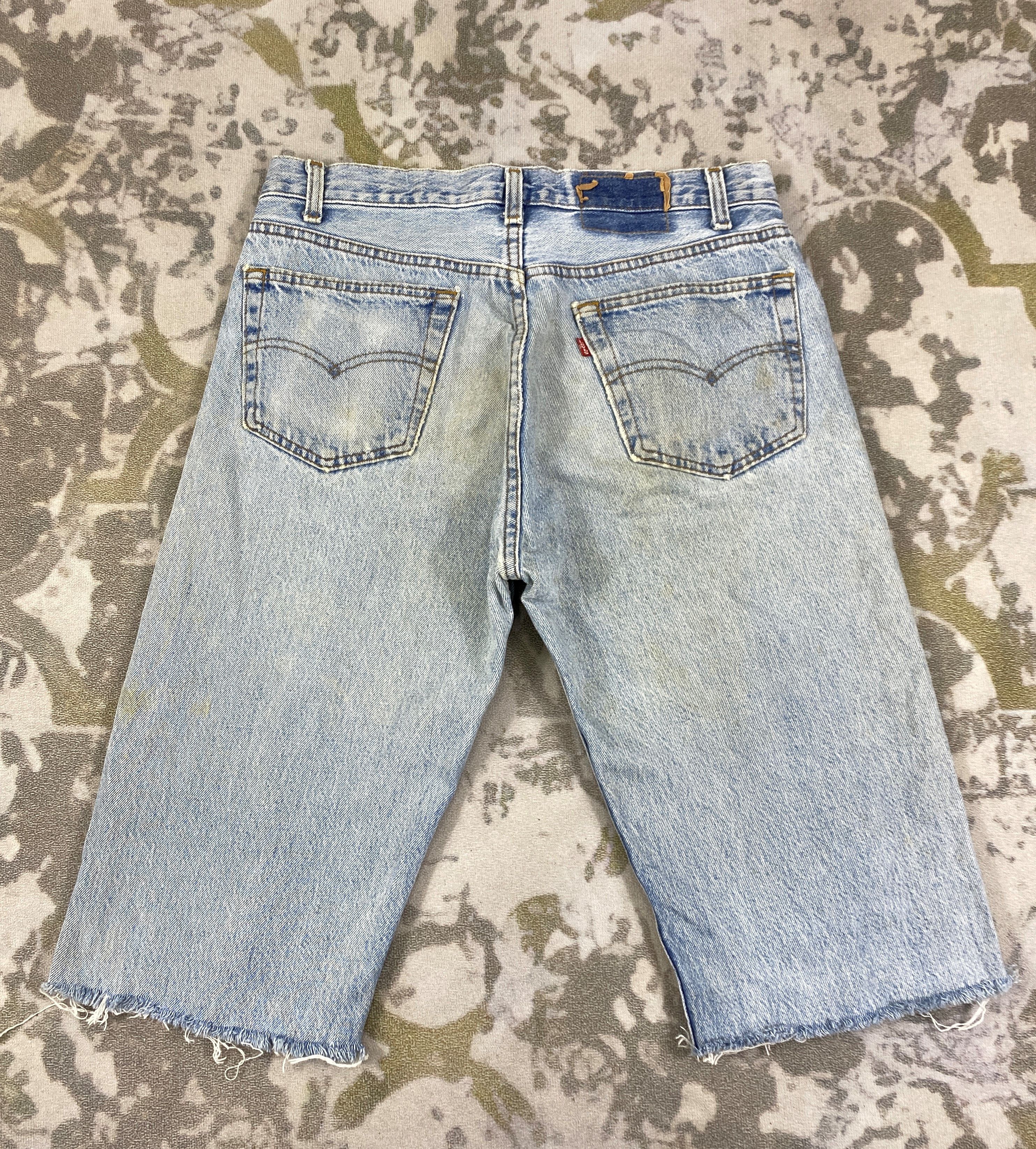 Levi's Light Blue Vintage Levis 501 Jeans 32x14.5 - JN3033 Size US 32 / EU 48 - 2 Thumbnail