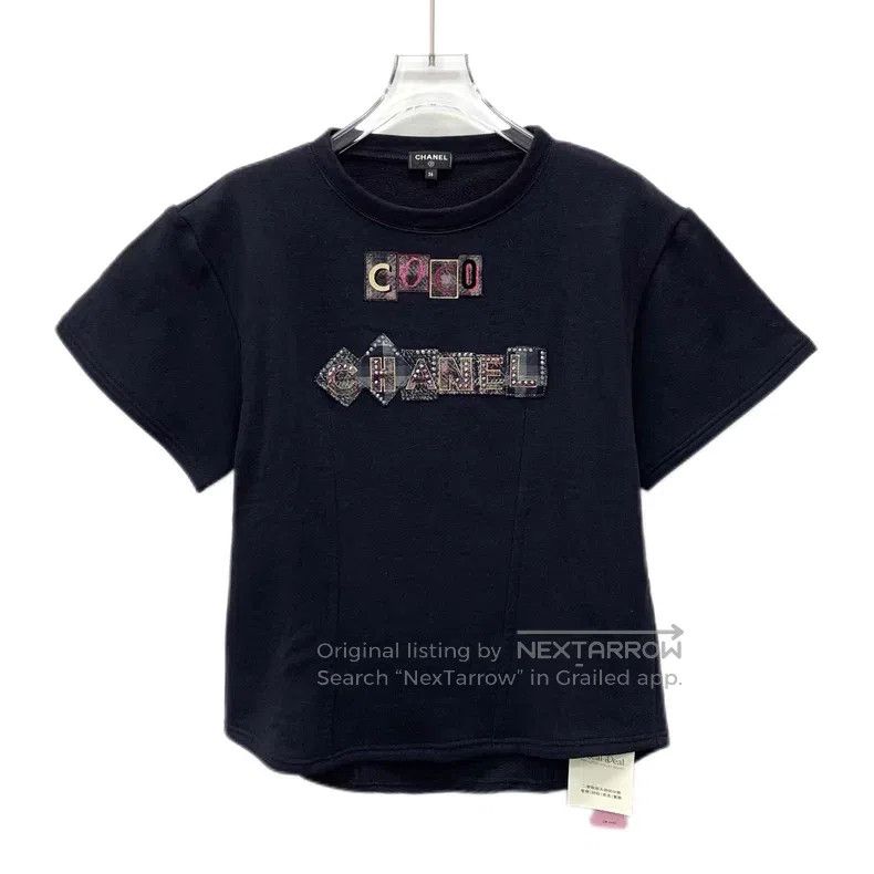 Chanel Chanel Black letter-inlaid diamond cotton round-neck short Size XS / US 0-2 / IT 36-38 - 1 Thumbnail