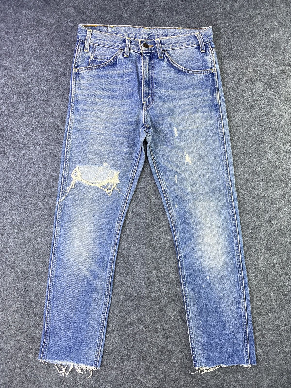 Jean × Levi's × Vintage VINTAGE LEVIS 605 DISTRESSES BLUE WASH JEANS-J887 Size US 31 - 1 Thumbnail