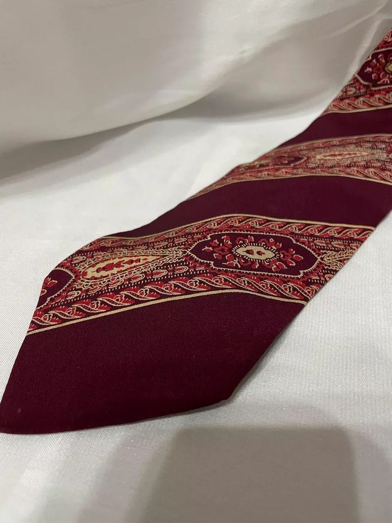 Yohji Yamamoto yohji Yamamoto Red tie with ethnic pattern tie Size ONE SIZE - 2 Thumbnail