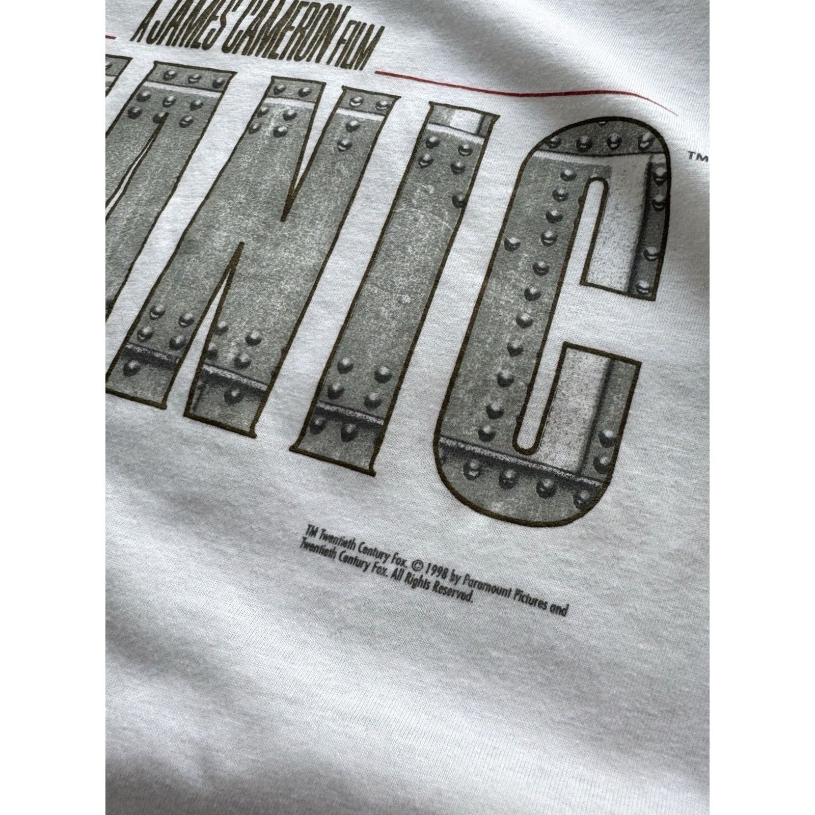 Hanes VINTAGE Titanic Movie White T-shirt Hanes XL Mens Short Sleeve Cotton Logo 1998 90s Merch USA Movie Titanik Size US XL / EU 56 / 4 - 6 Thumbnail
