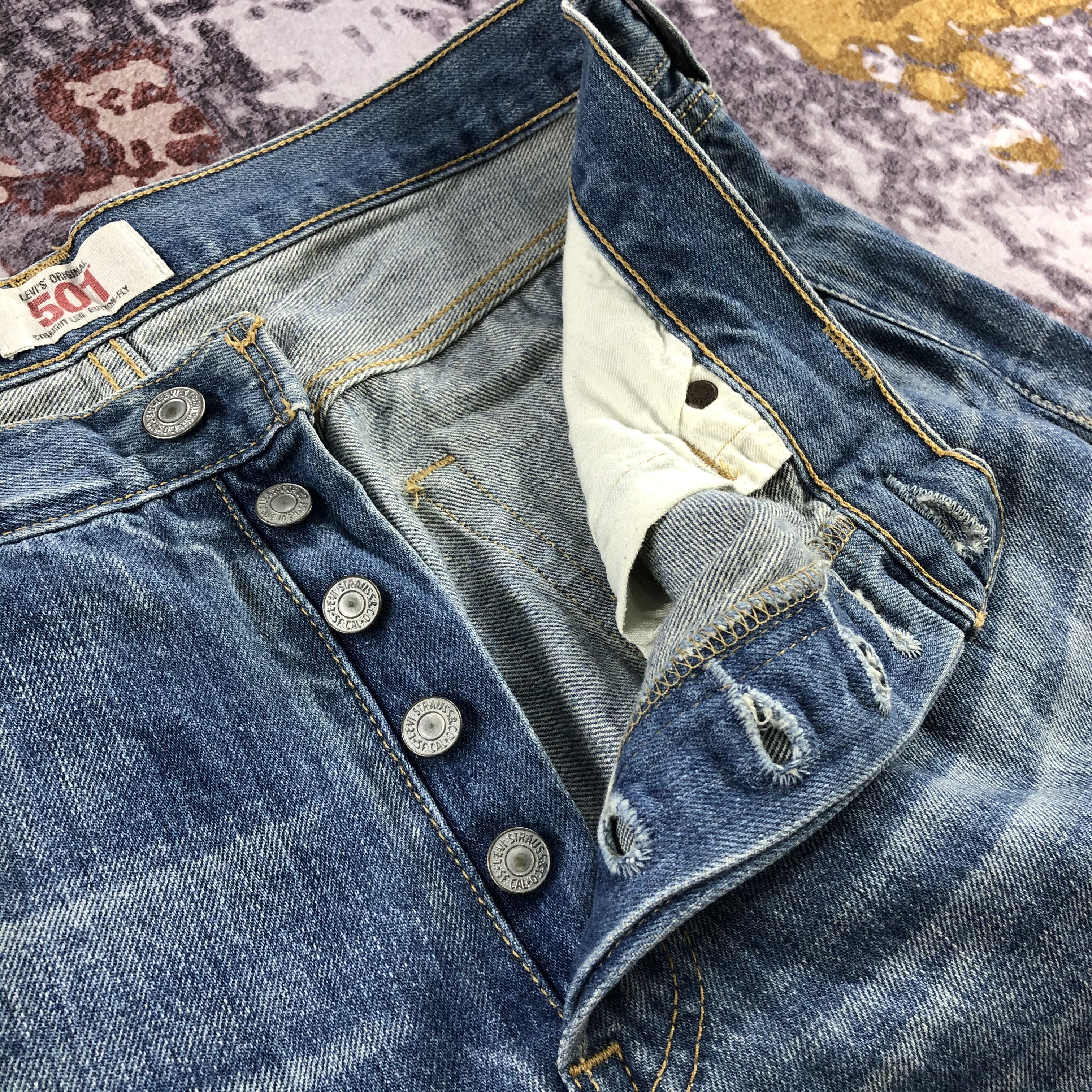 Levi's Vintage Blue Wash Levis 501 Jeans-JM2825 Size US 34 / EU 50 - 11 Thumbnail