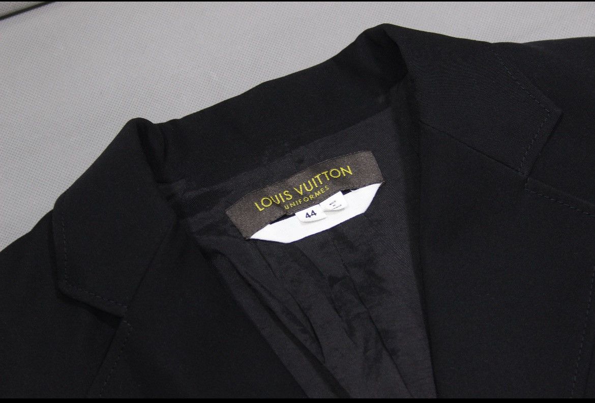 Louis Vuitton Louis Vuitton Uniformes Women’s Blazer Size M / US 6-8 / IT 42-44 - 3 Thumbnail