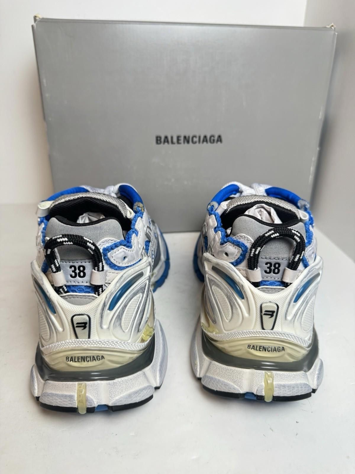 Balenciaga Balenciaga Runner Sneakers Navy White Grey Size 38 Size US 8 / IT 38 - 4 Thumbnail