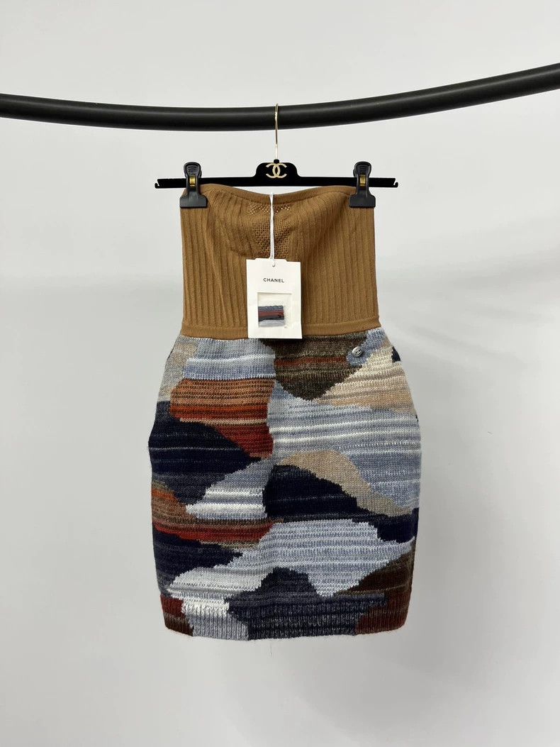 Chanel Chanel 24A high-end handicraft workshop cashmere contrast Size XS / US 0-2 / IT 36-38 - 1 Thumbnail