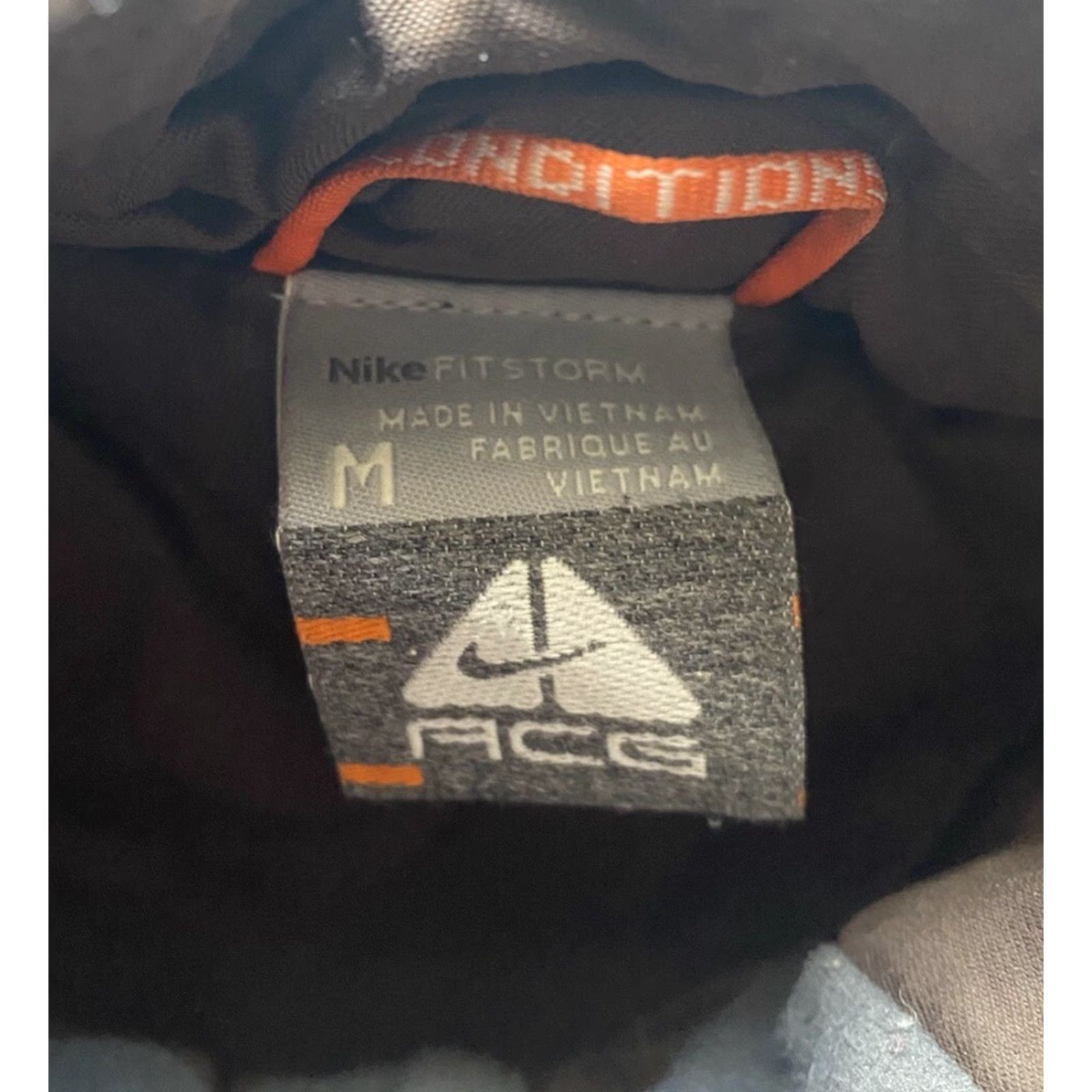 Nike Nike ACG Storm Fit Jacket Coat Women’s M Multicolor Coat Windbreaker Nylon Polyester Regular Size M Women’s Jacket Size M / US 6-8 / IT 42-44 - 7 Thumbnail