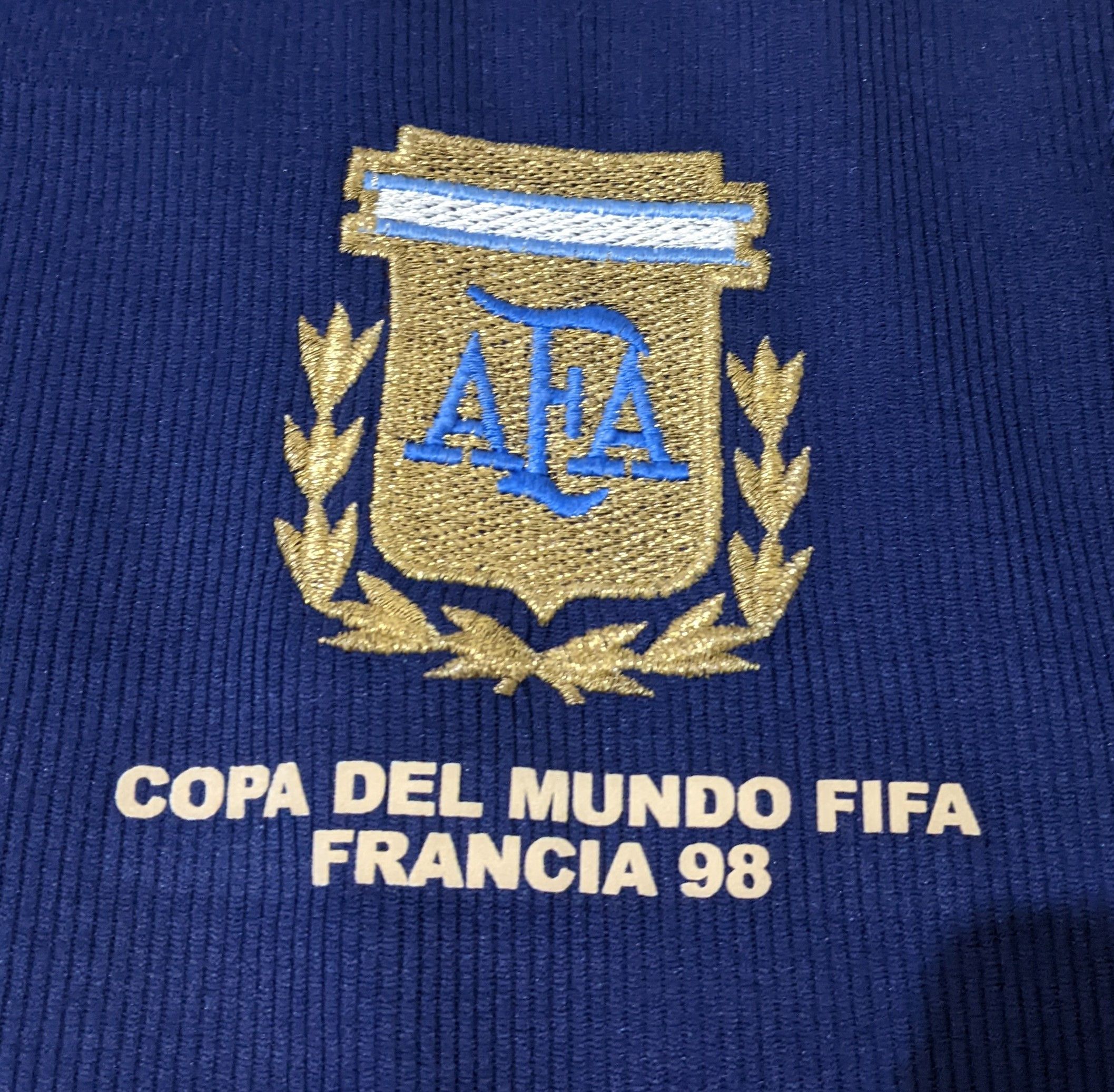 Adidas Argentina world cup 1998 Batistuta Jersey football shirt Size US L / EU 52-54 / 3 - 8 Thumbnail