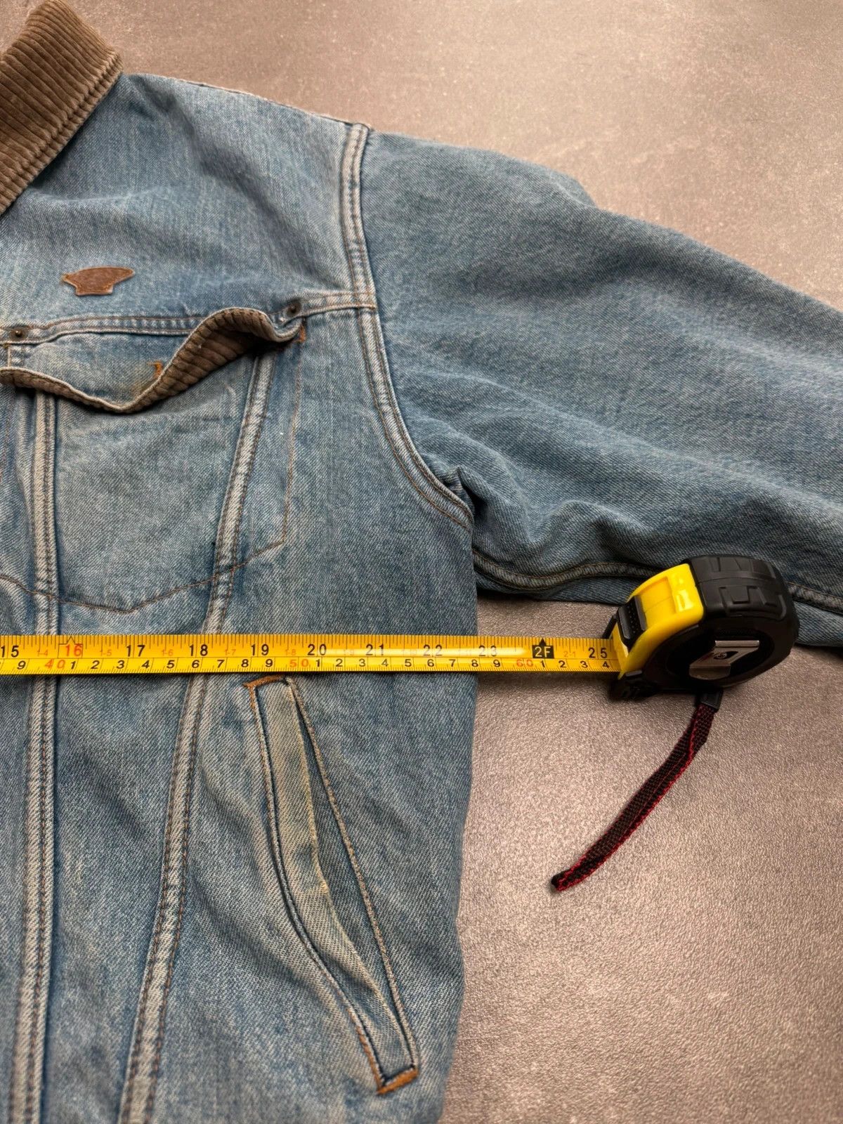 Armani Armani denim jacket vintage 1980s work wear made in Italy Size US L / EU 52-54 / 3 - 17 Thumbnail
