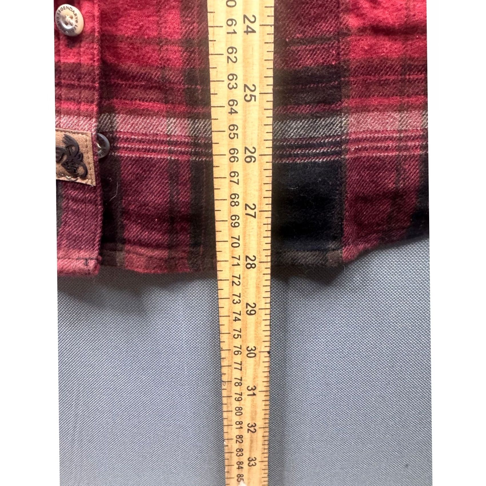 Vintage Legendary Whitetails Flannel Shirt Mens Red Black Plaid Button Down Small Size US S / EU 44-46 / 1 - 6 Thumbnail