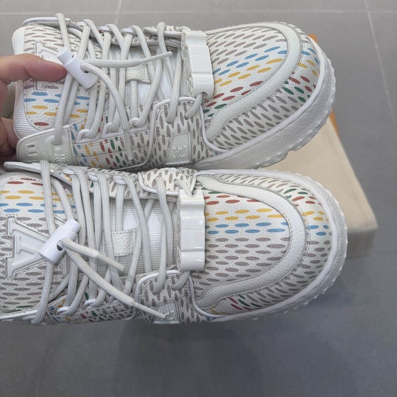 Louis Vuitton Louis Vuitton Trainer Low Top Sneakers for Men -2508 Size US 7.5 / EU 40-41 - 8 Thumbnail
