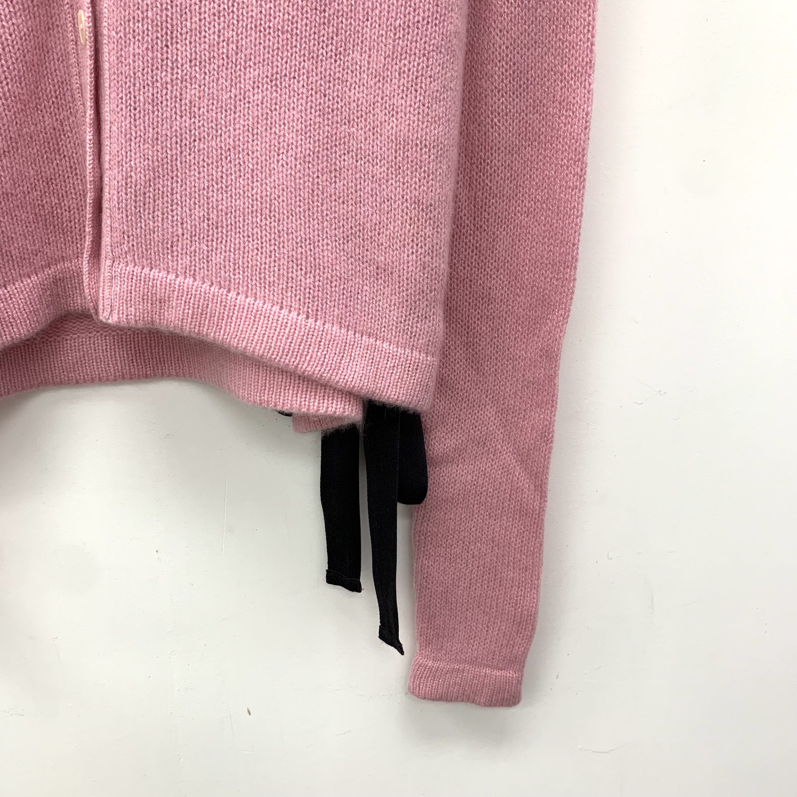 Miu Miu MiuMiu Pink Cashmere V-Neck Buttoned Cardigan (Size S) Size S / US 4 / IT 40 - 5 Thumbnail