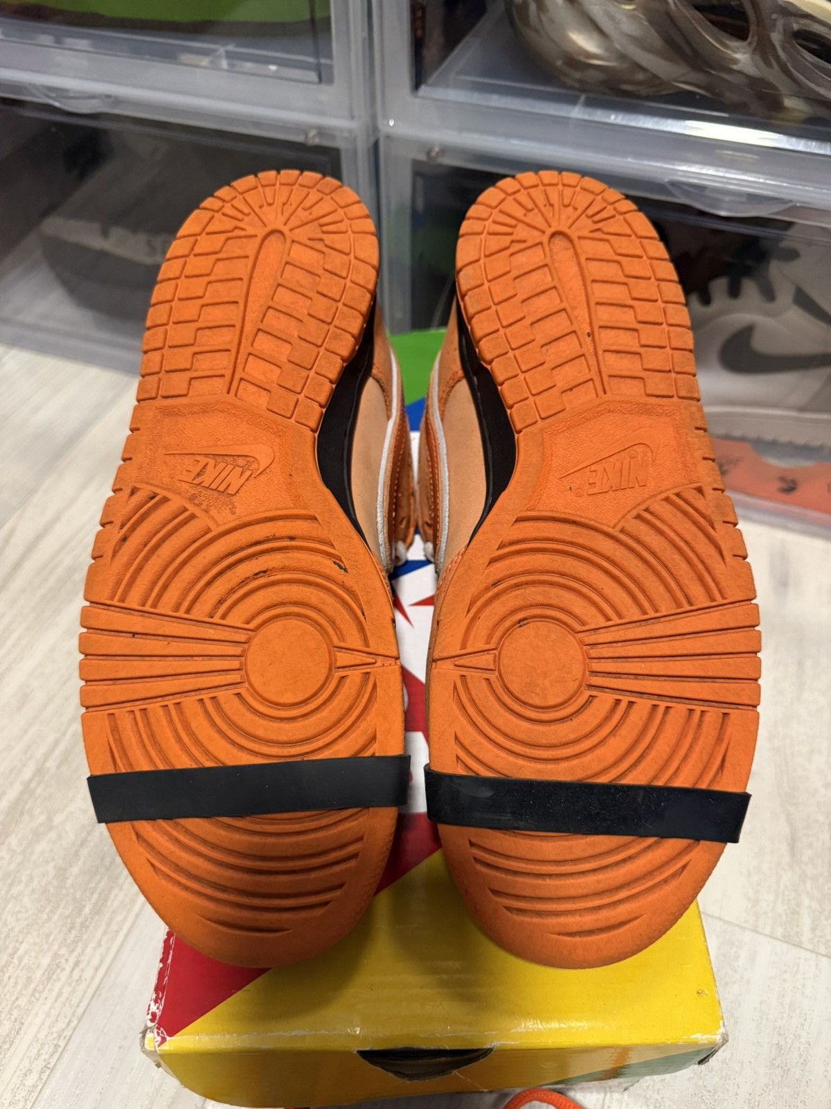CNCPTS × Nike Nike SB Dunk Low OG QS Orange Lobster Size US 7.5 / EU 40-41 - 7 Thumbnail