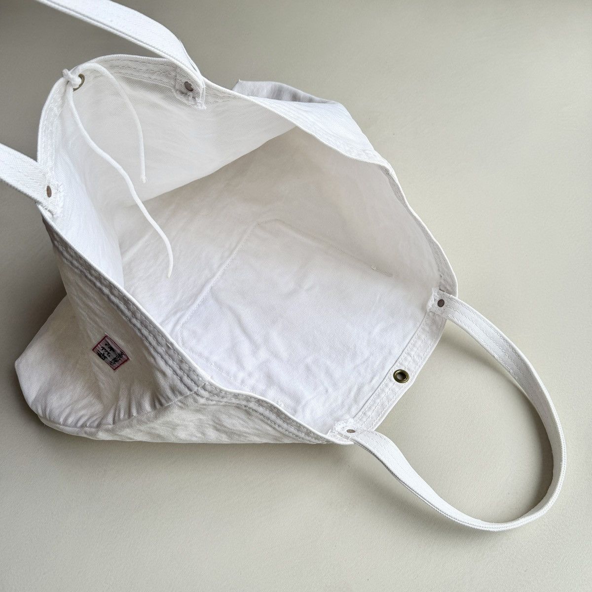 Ichizawa Shinzaburo Hanpu Ichizawa Shinzaburo Hanpu Vintage White Tote Bag Size ONE SIZE - 4 Thumbnail