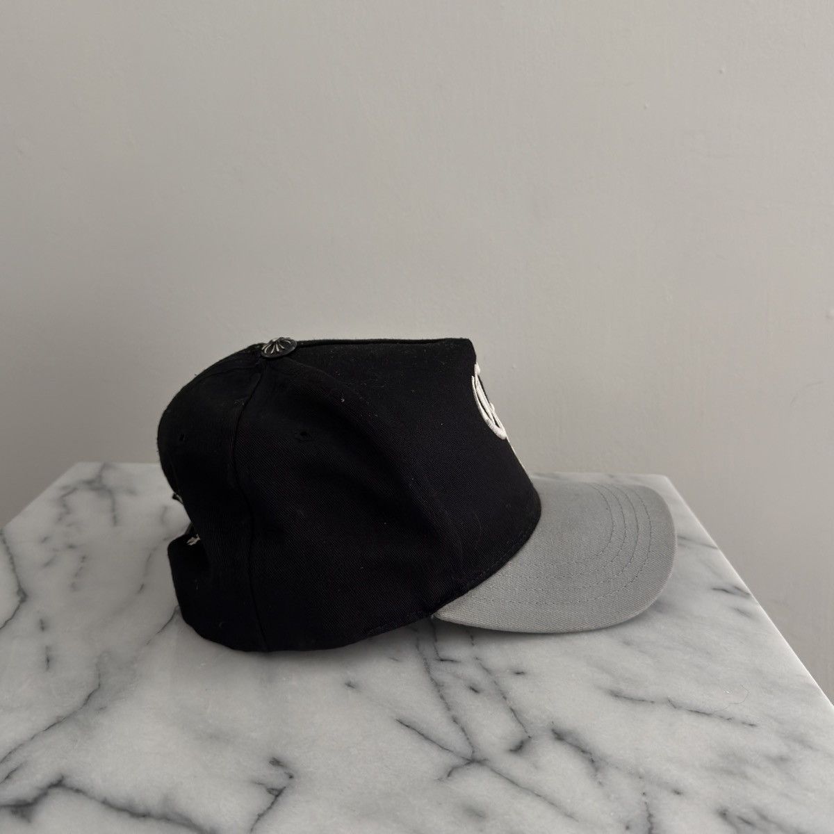 Chrome Hearts Chrome Hearts Black/Grey Baseball Hat Raiders Size ONE SIZE - 2 Thumbnail