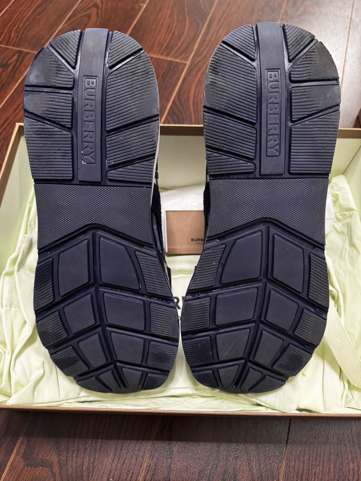 Burberry Burberry ramsey Size US 11 / EU 44 - 2 Thumbnail